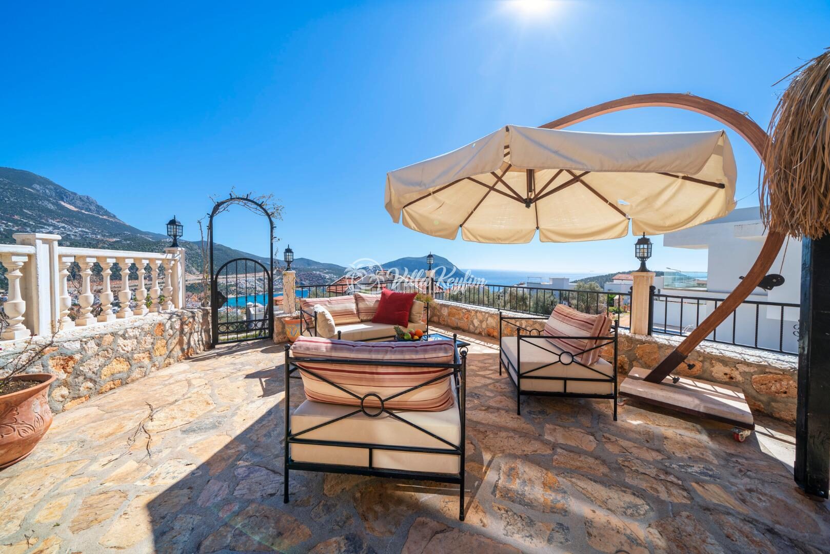 Villa Tashla — 24