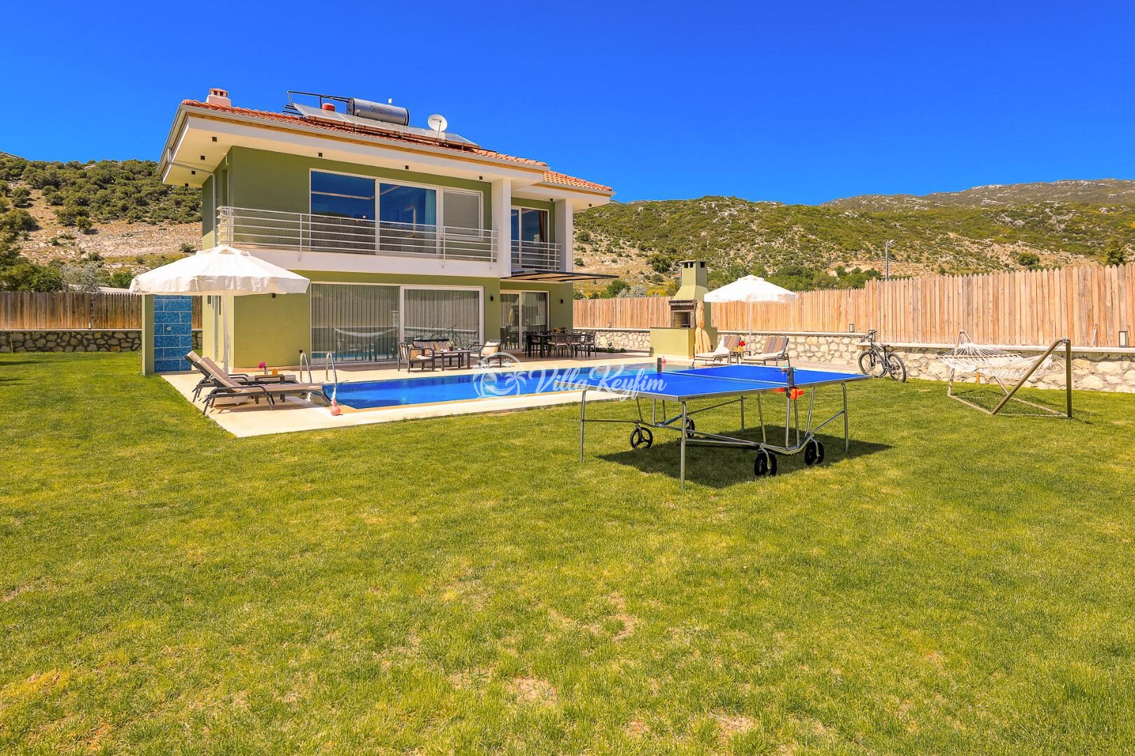 Villa Safter — 1