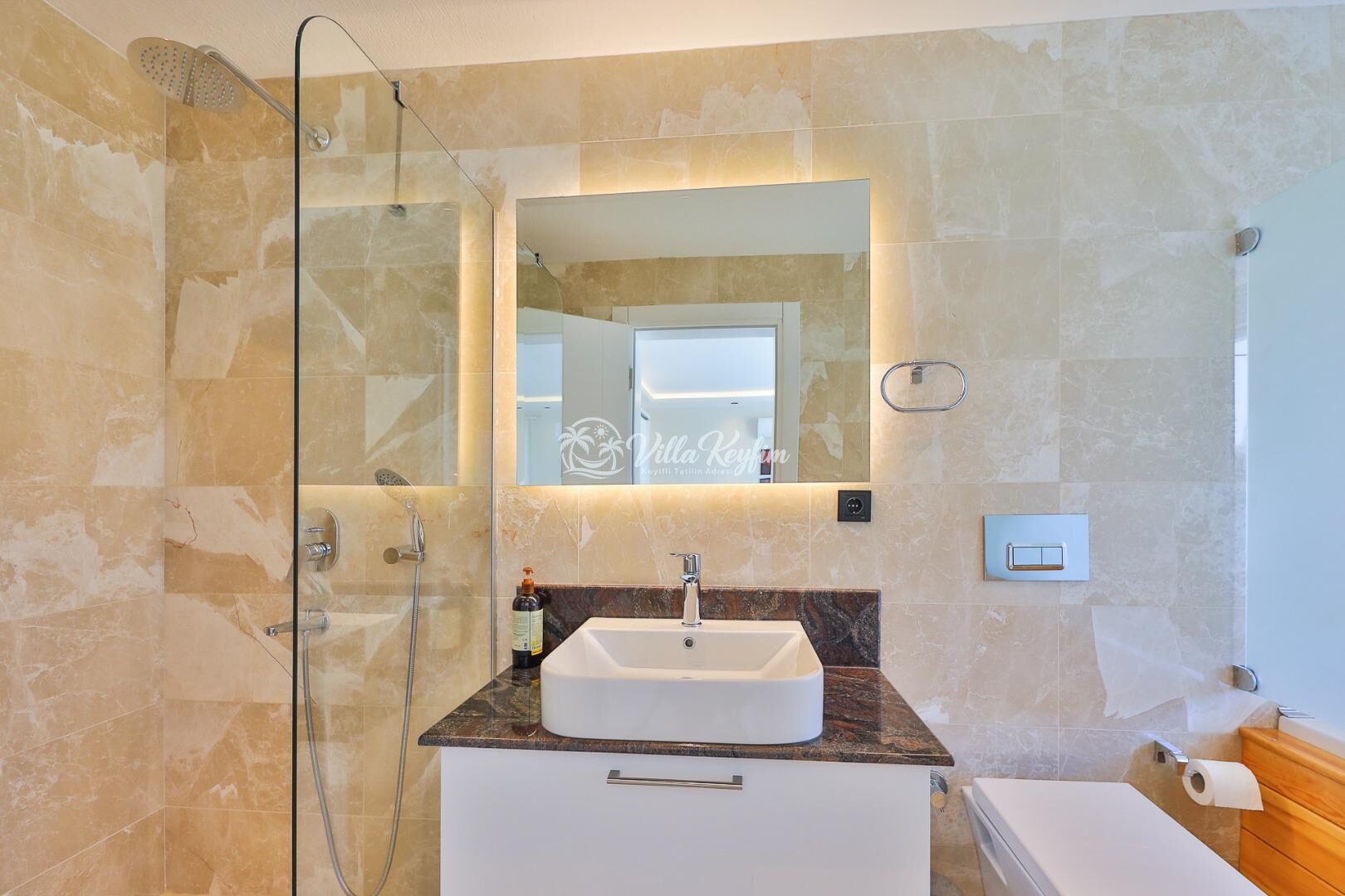 Villa Safter — 11