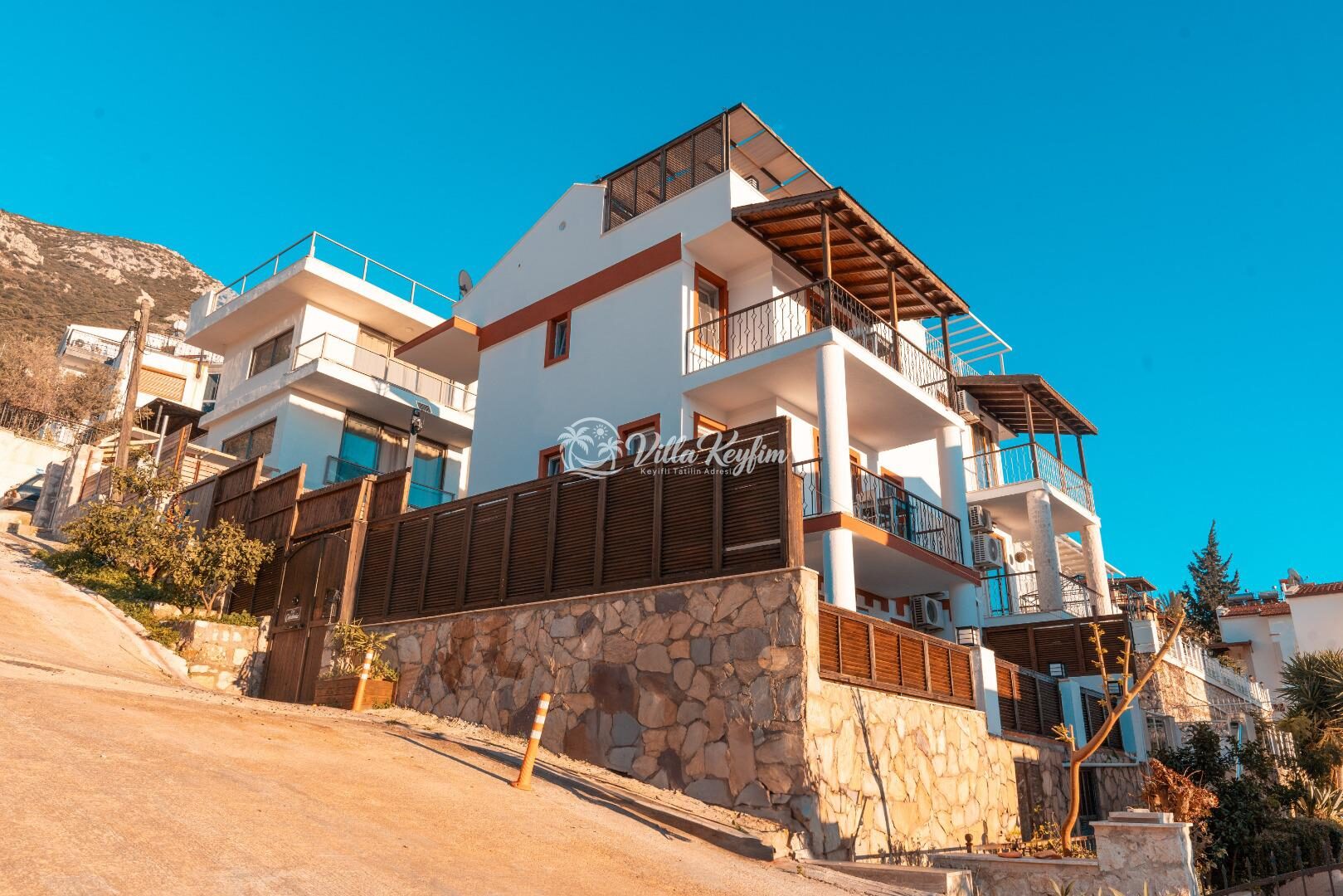 Villa Caledonia — 7