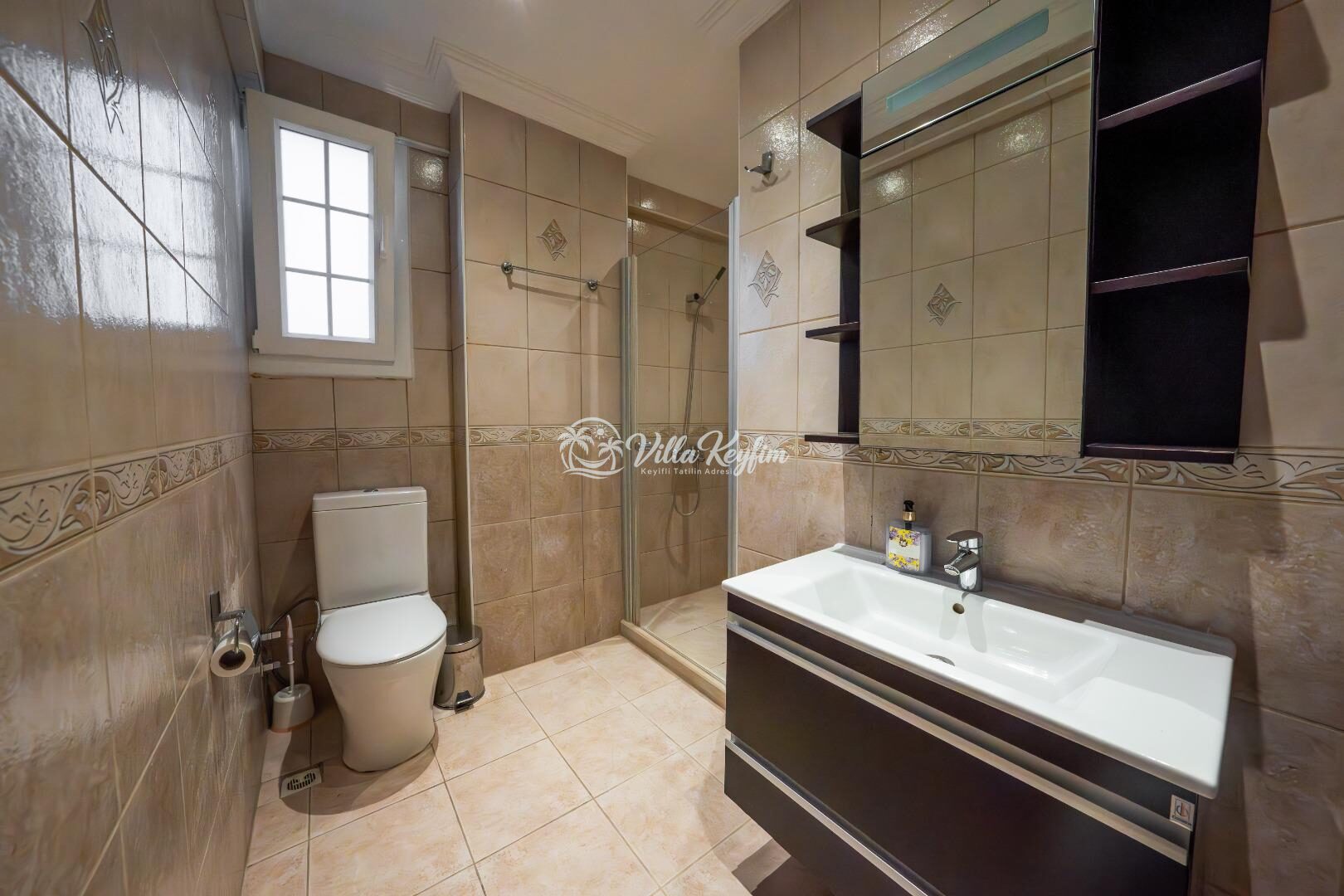 Villa Caledonia — 43