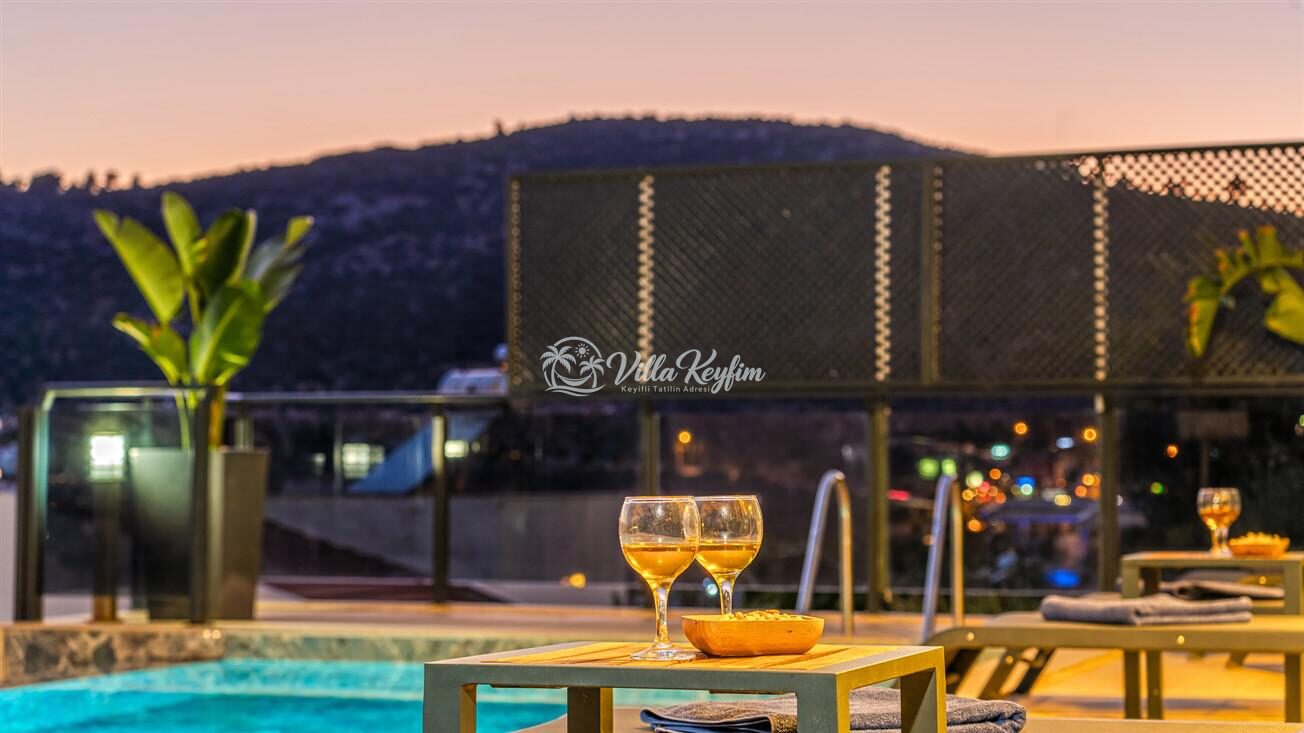Villa Waratah — 16
