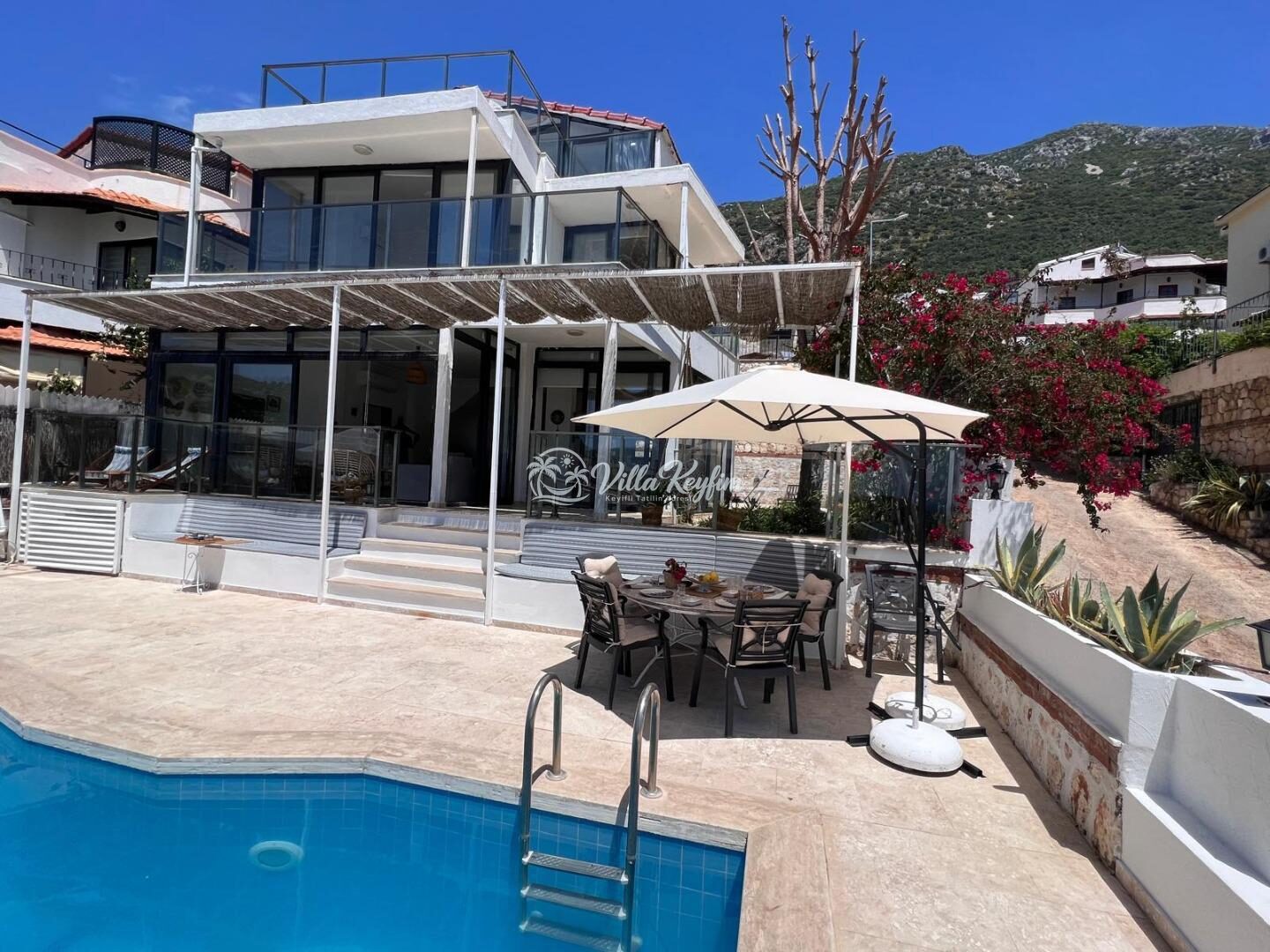 Villa Şerefe — 9