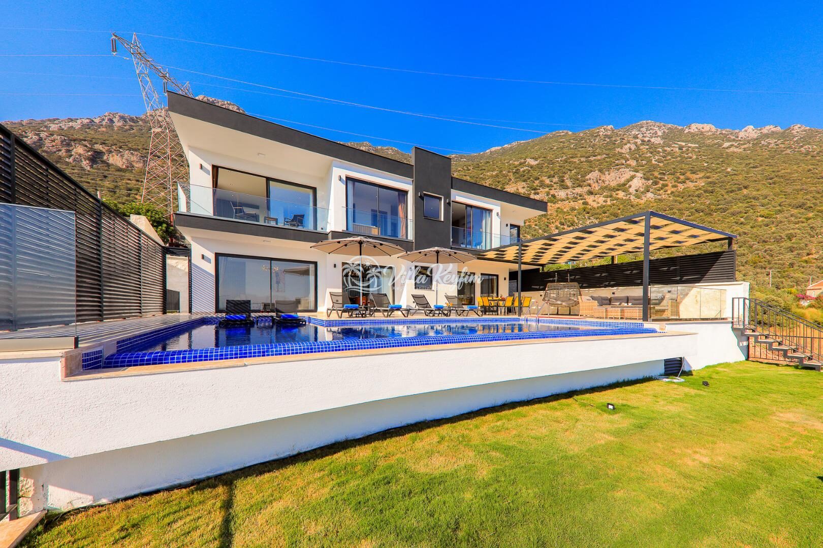 Villa Bliss — 1