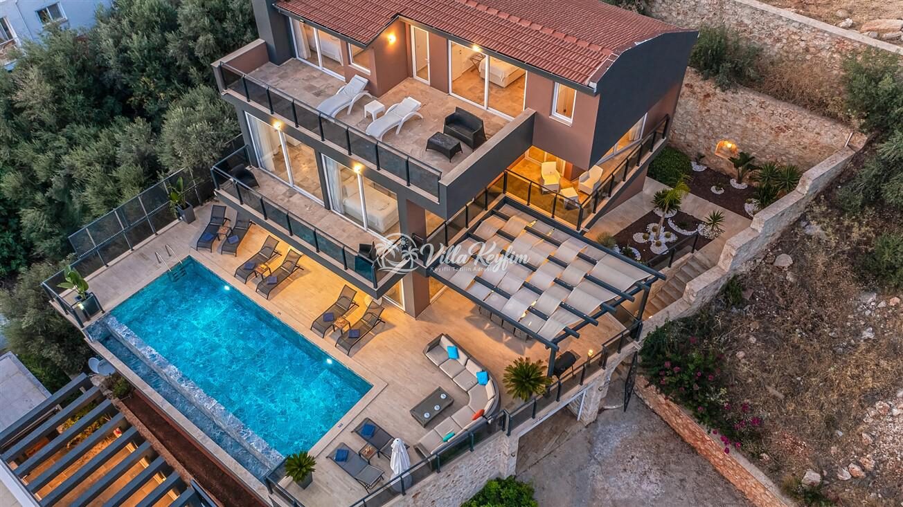 Villa Waratah — 63