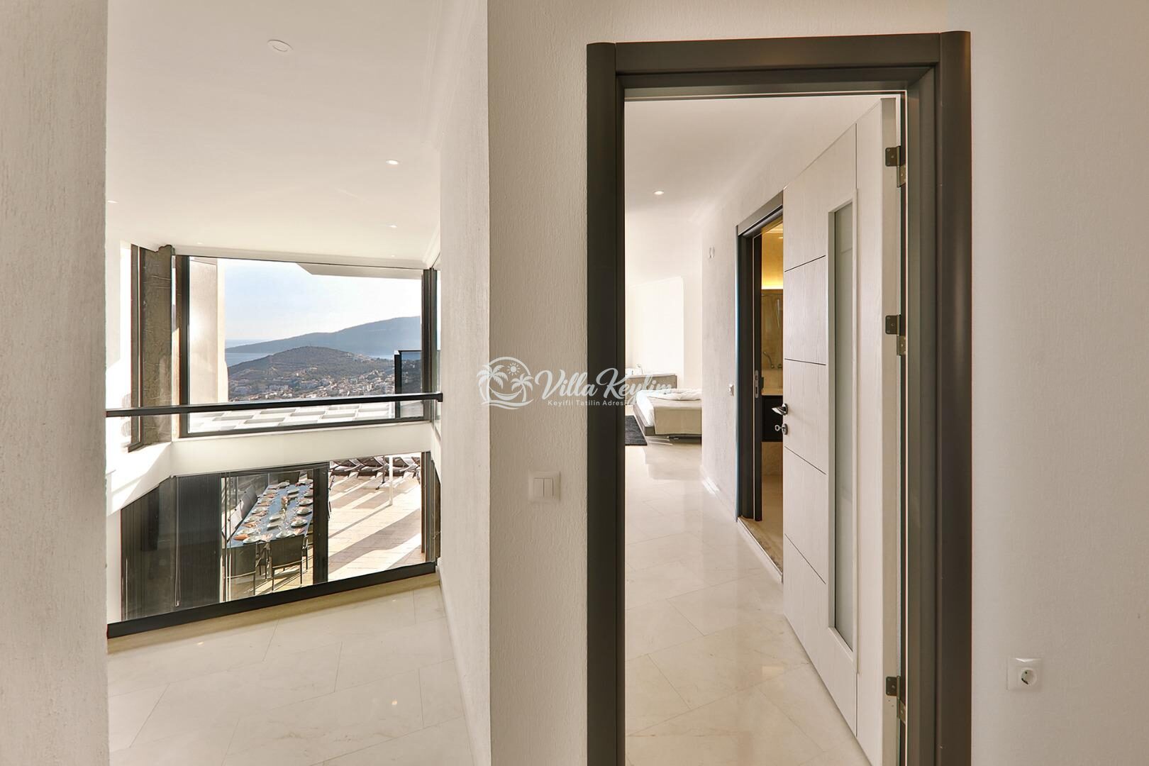 Villa Luxury — 61