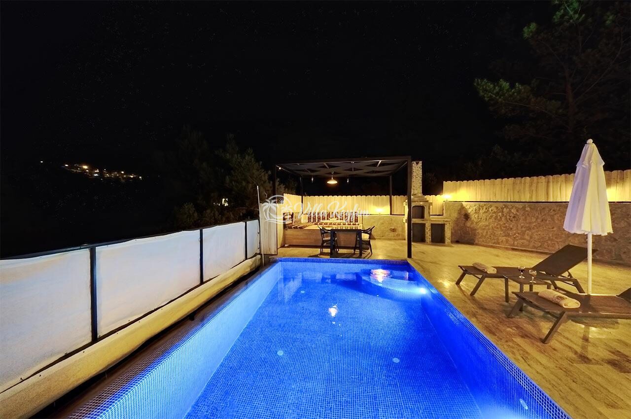 Villa Zeyn 3 — 12