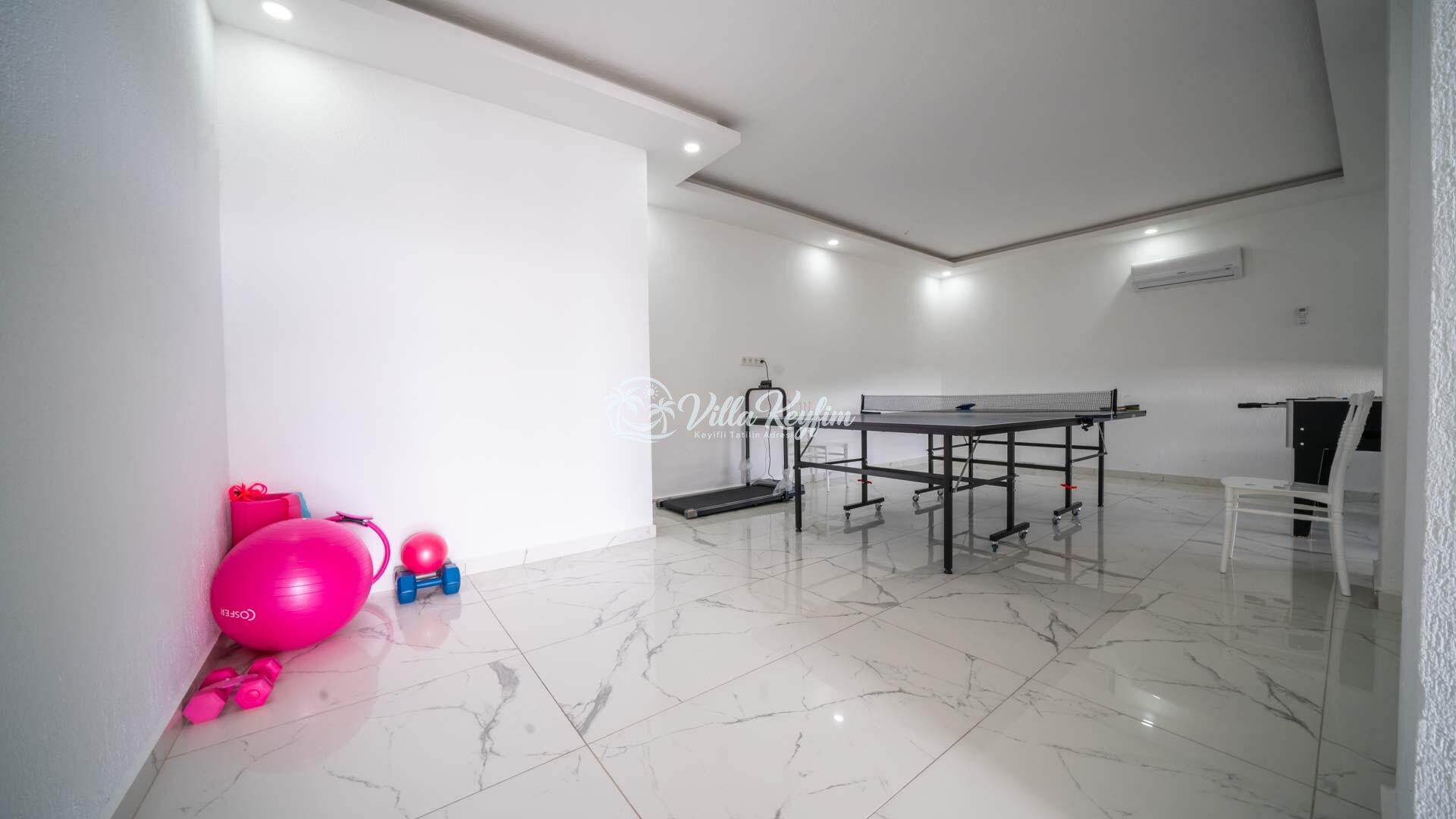 Villa Spring — 42