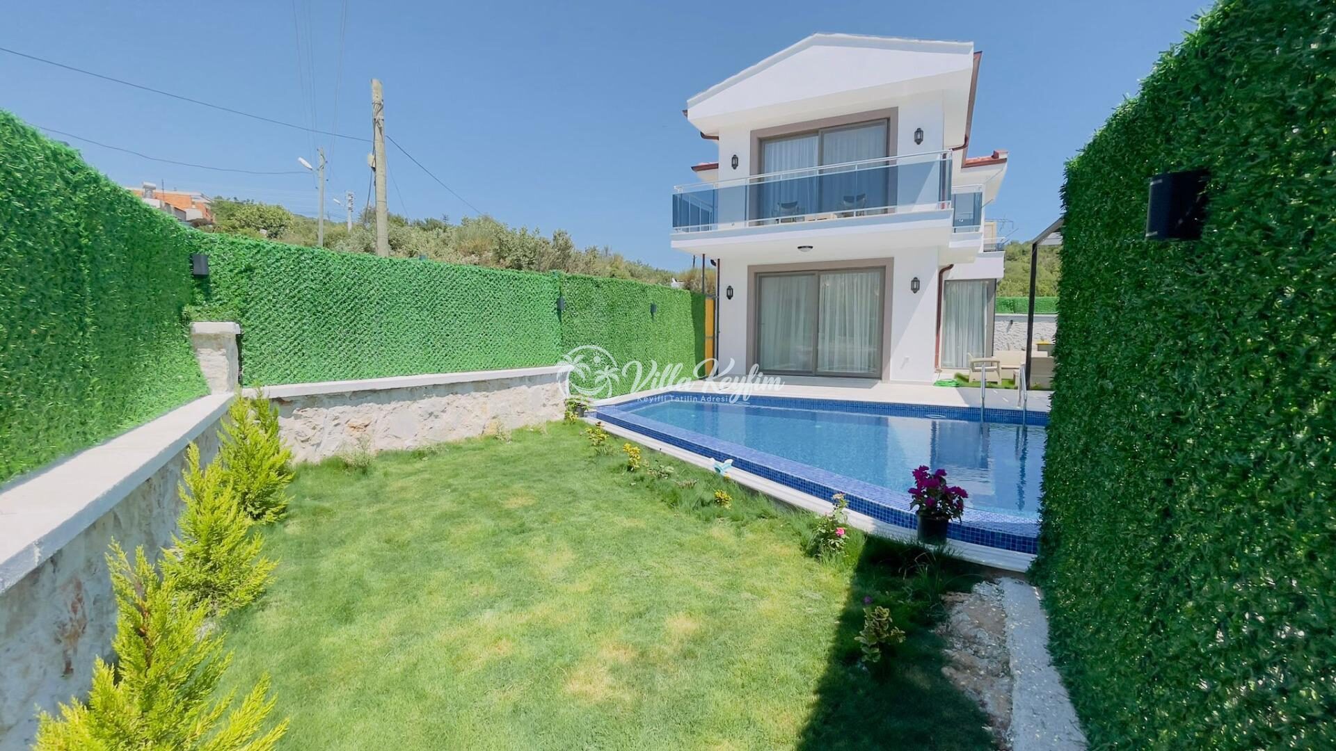 Villa Gülce 1 — 3