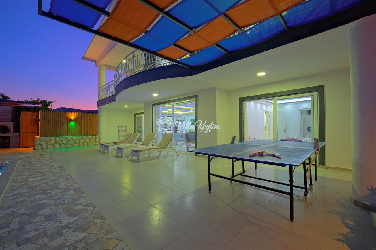 Villa Miranda — 97