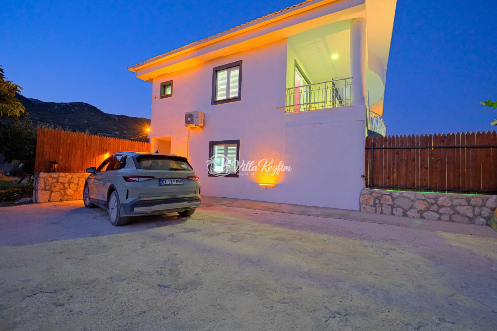 Villa Miranda — 99