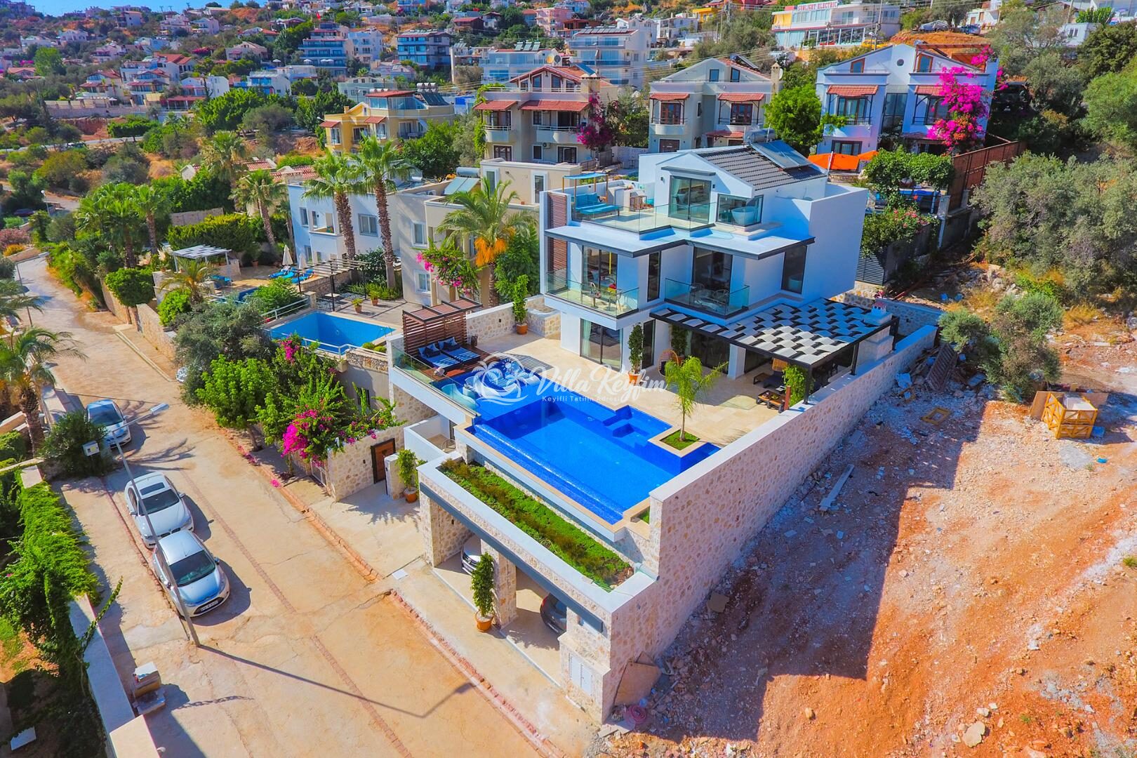 Villa Phi — 7