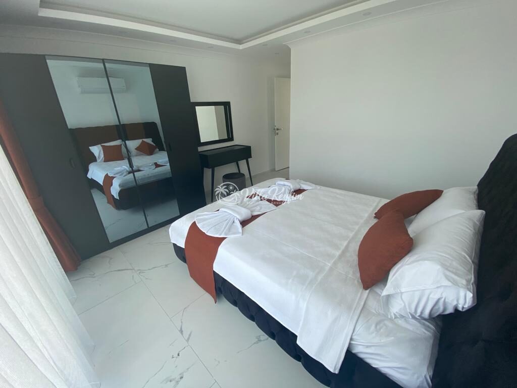 Villa Silver — 12