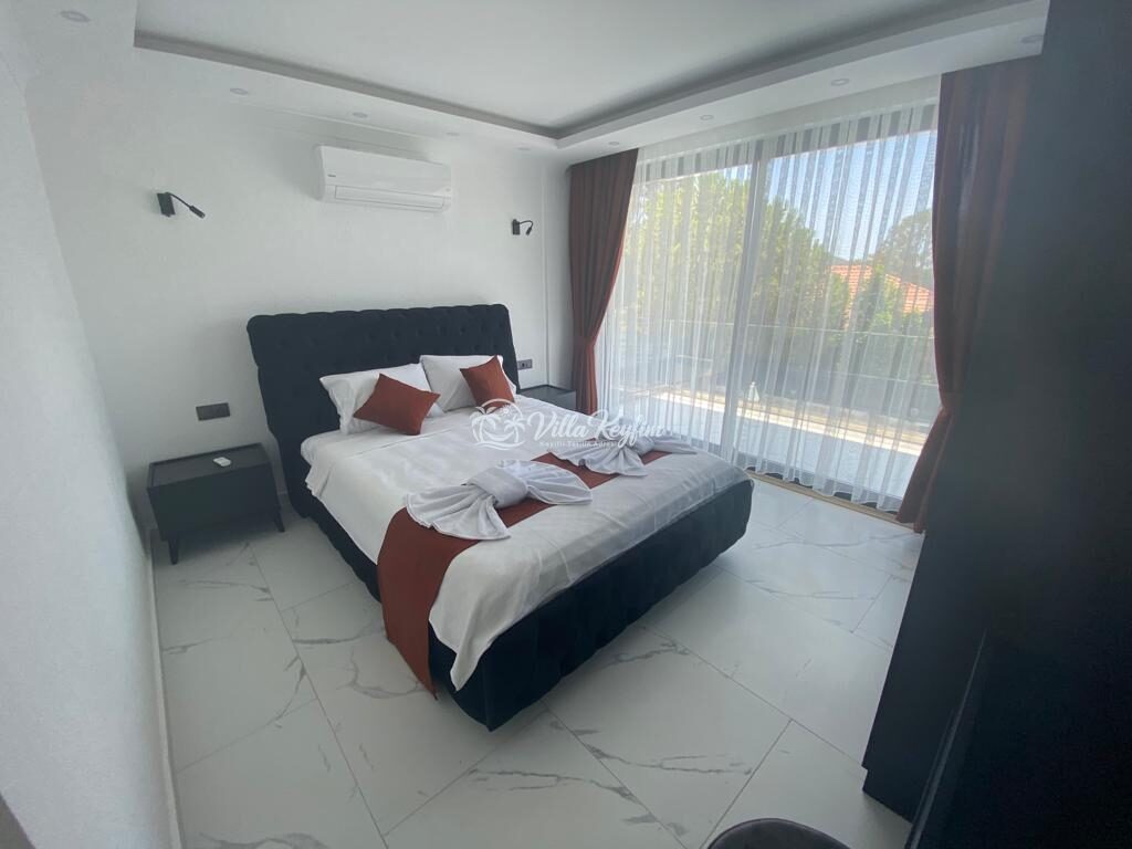 Villa Silver — 21