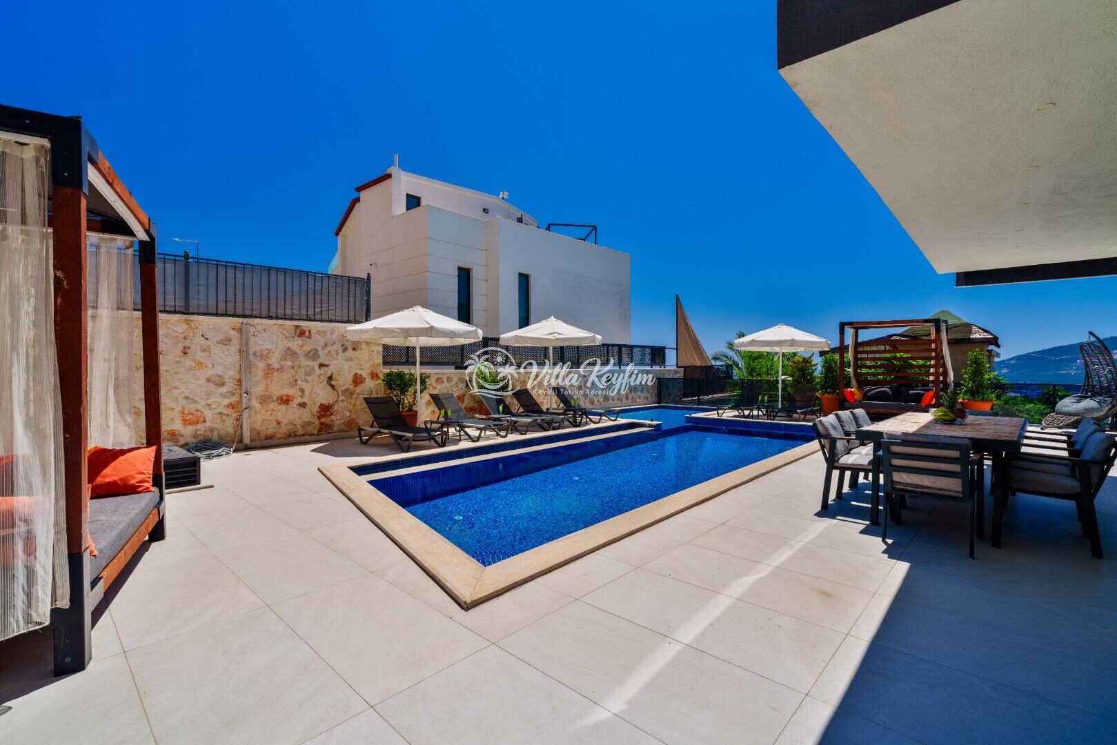 Villa Cassa — 6