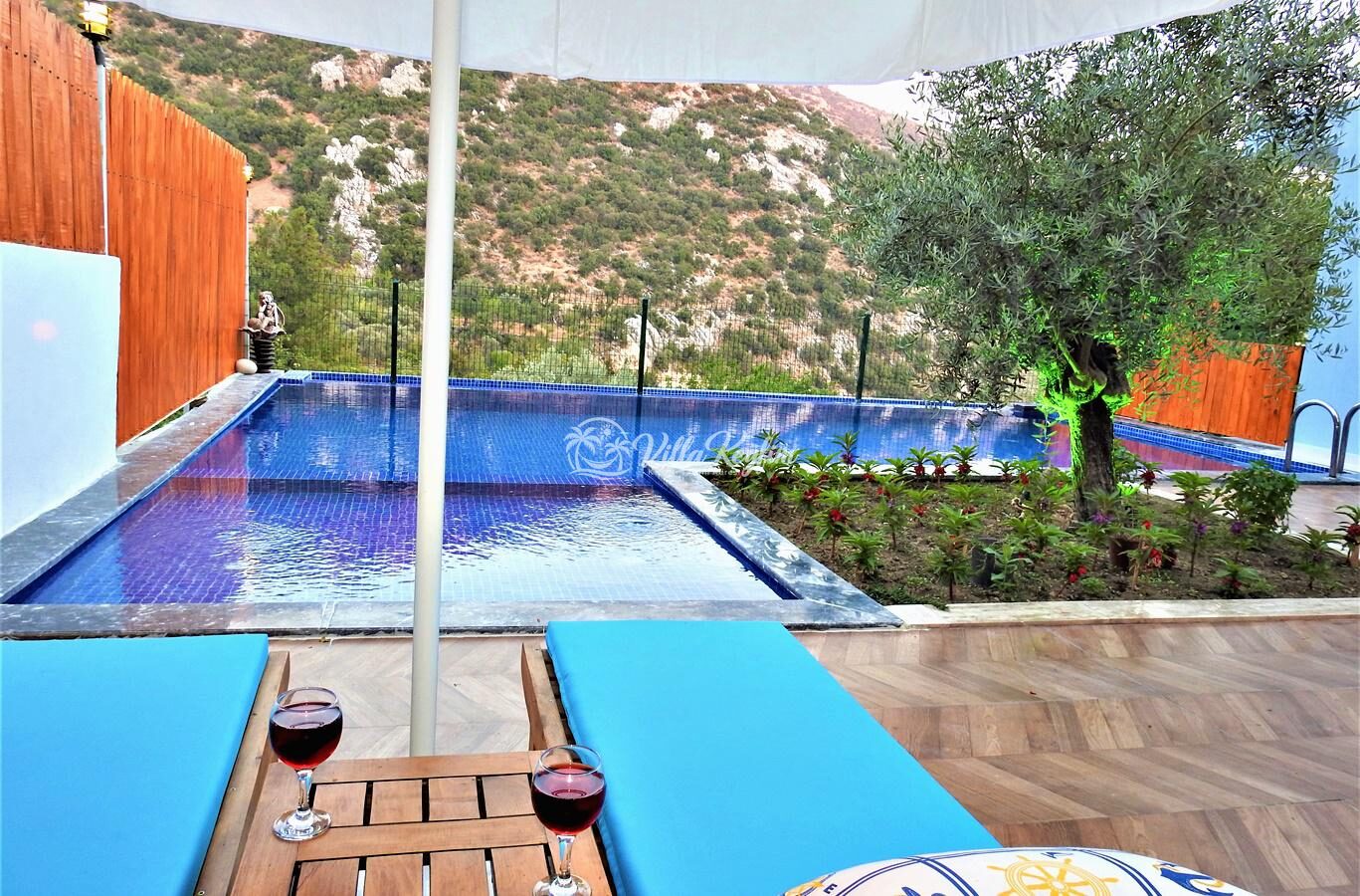 Villa Rayna — 11