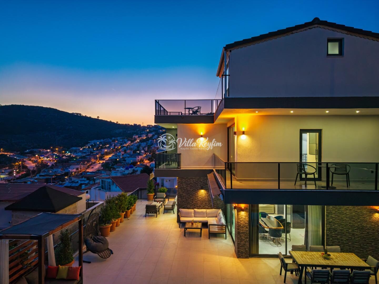 Villa Cassa — 83
