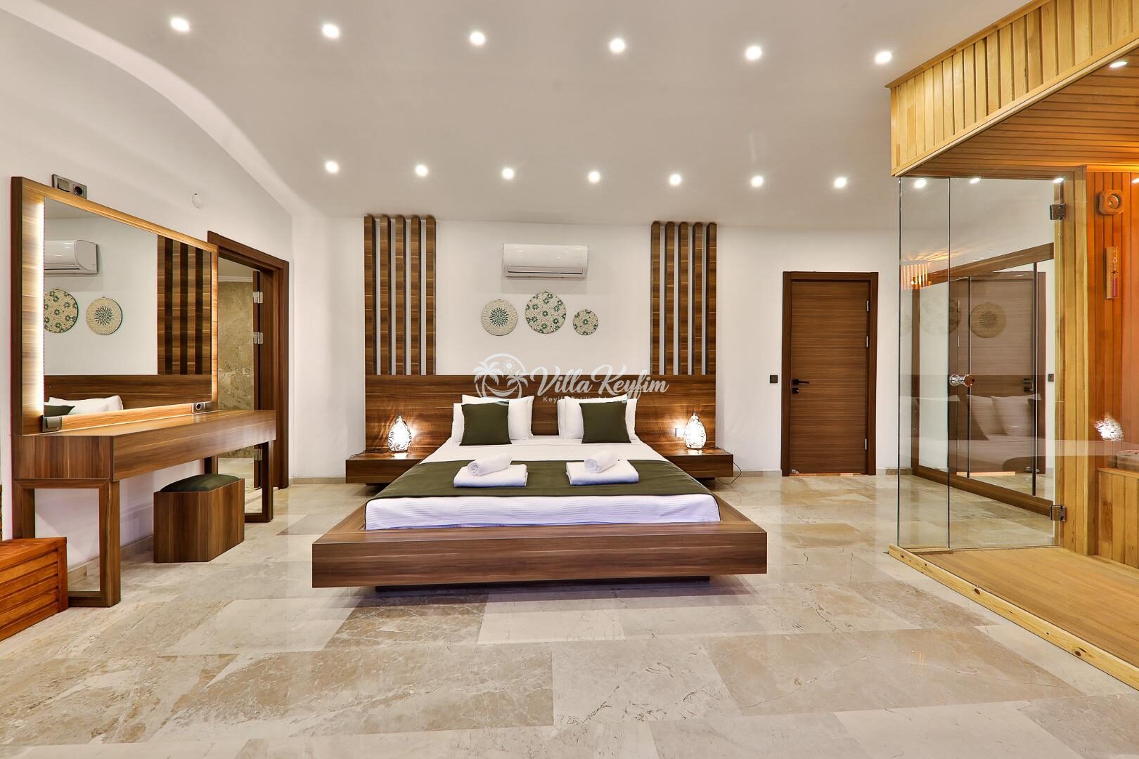 Villa Glorious — 62