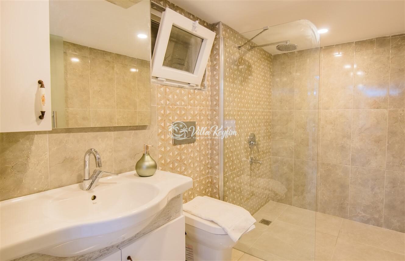 Villa Liza — 42