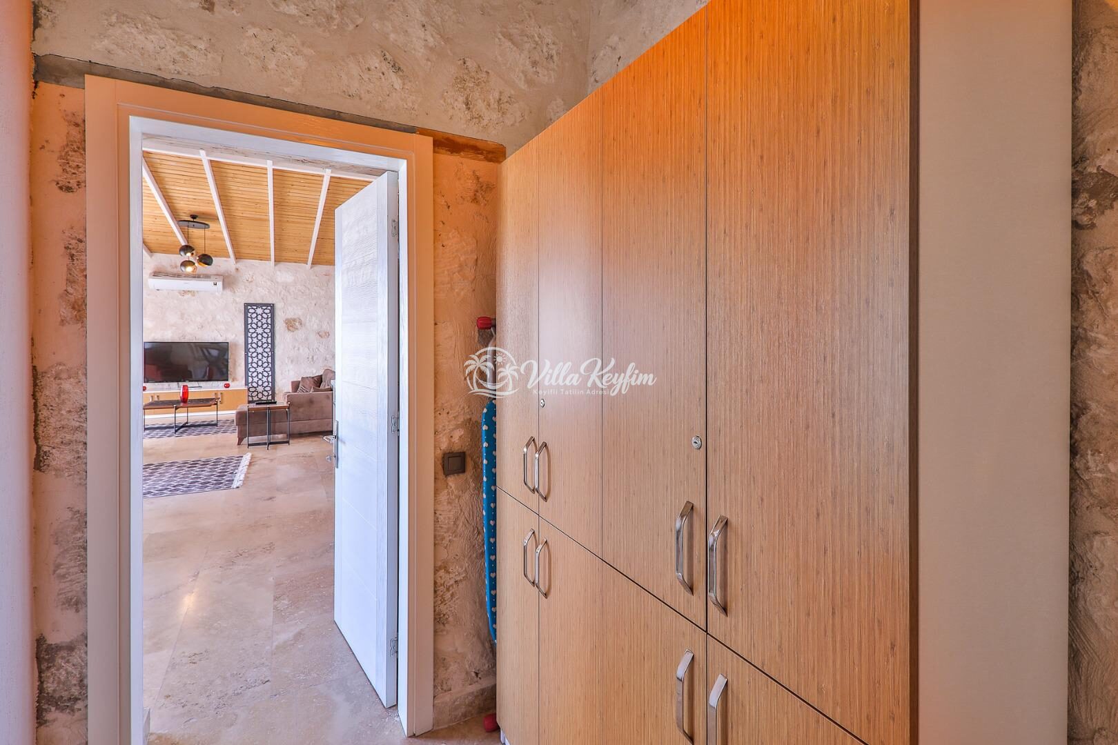 Villa Alaca — 9