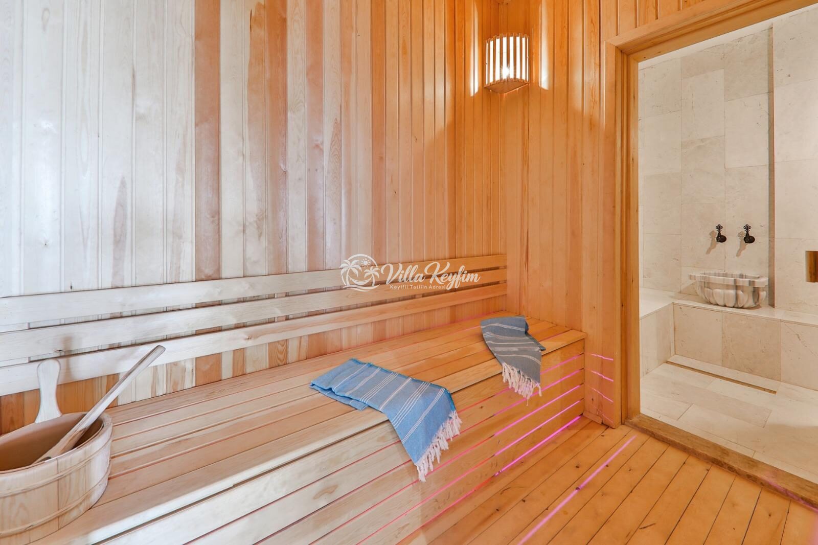 Villa Royal Romeo — 12