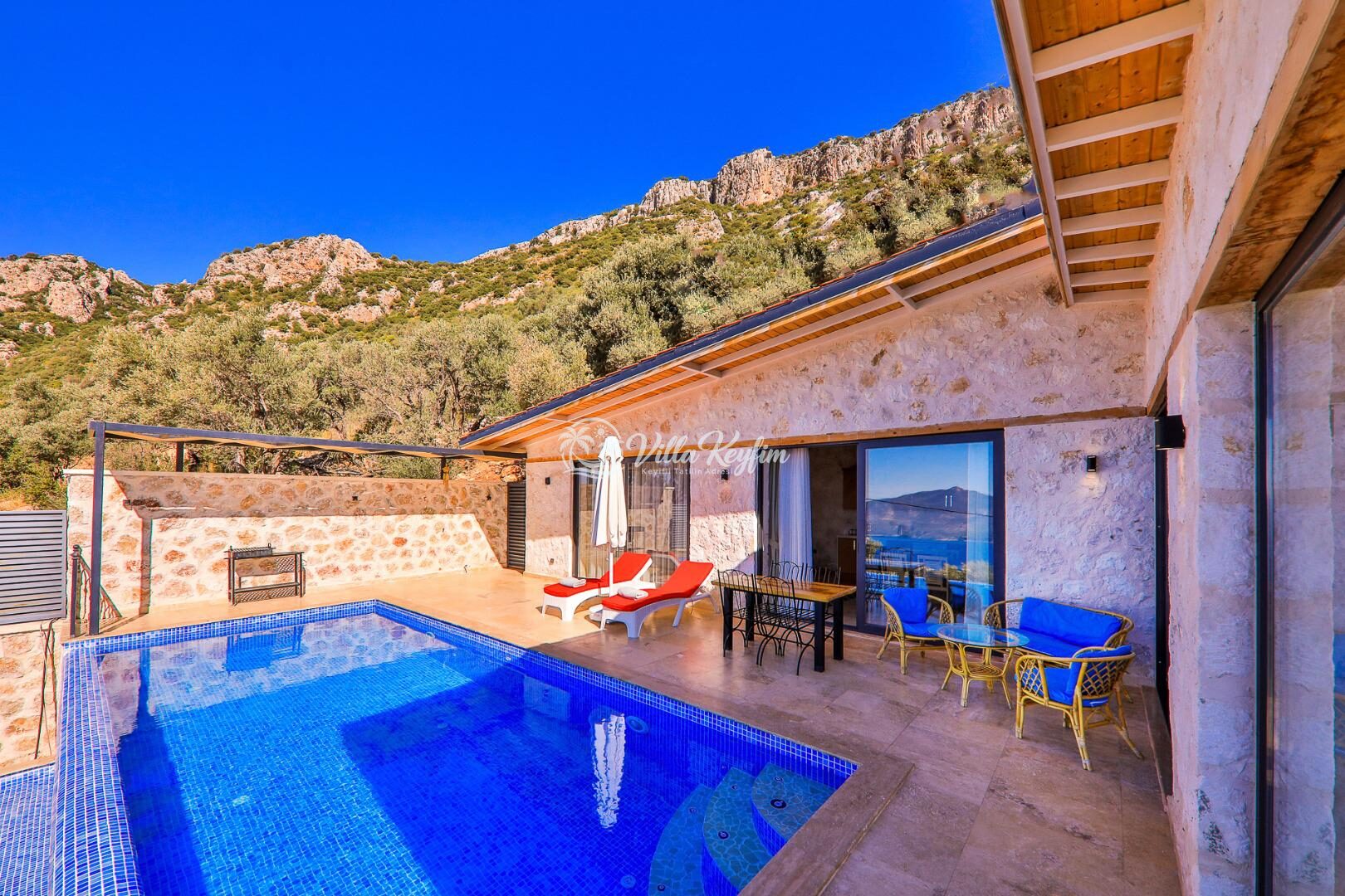 Villa Alaca — 16