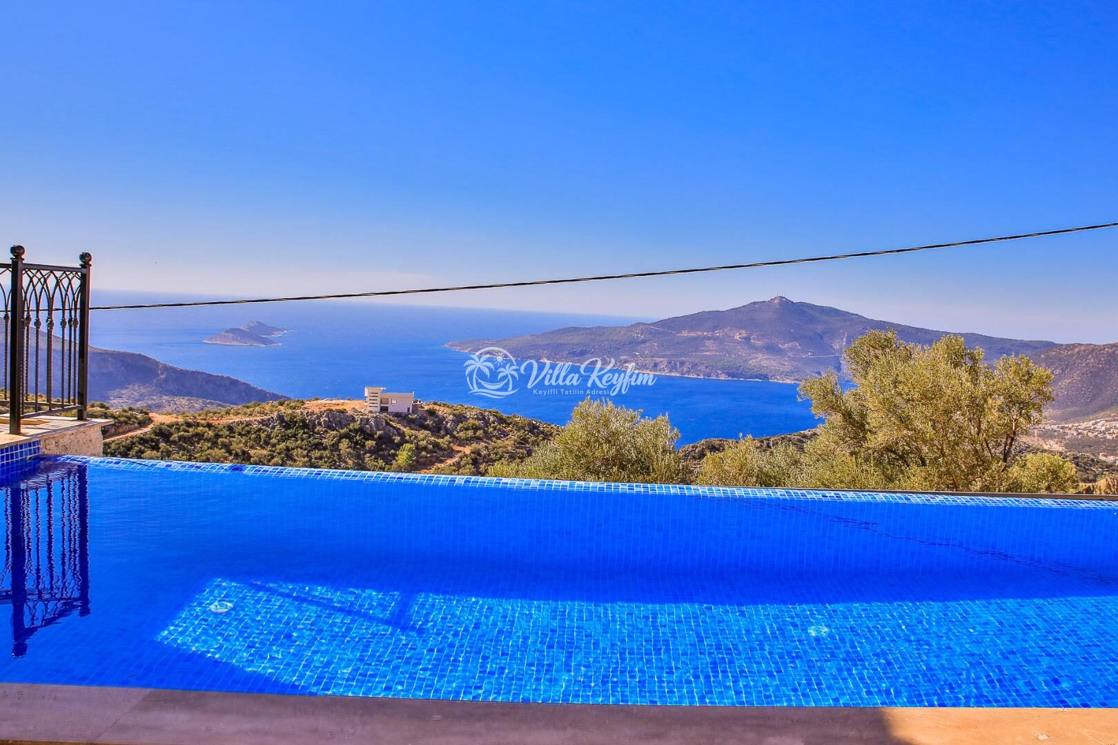 Villa Alaca — 18