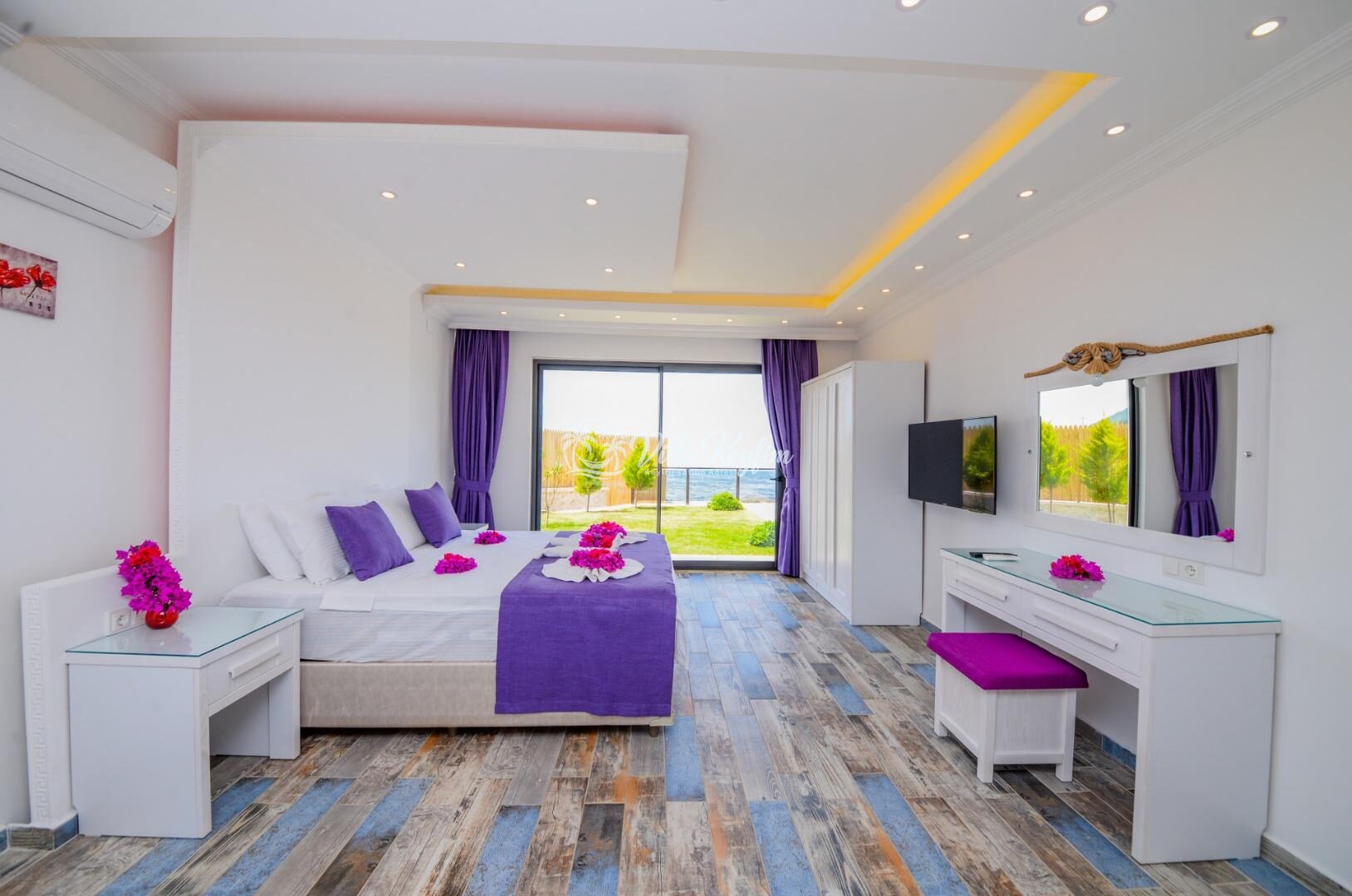 Villa Neco Doğu — 25