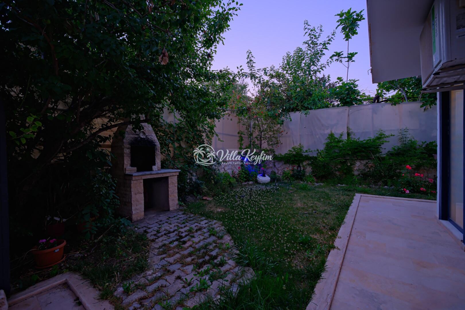 Villa Tepes — 23