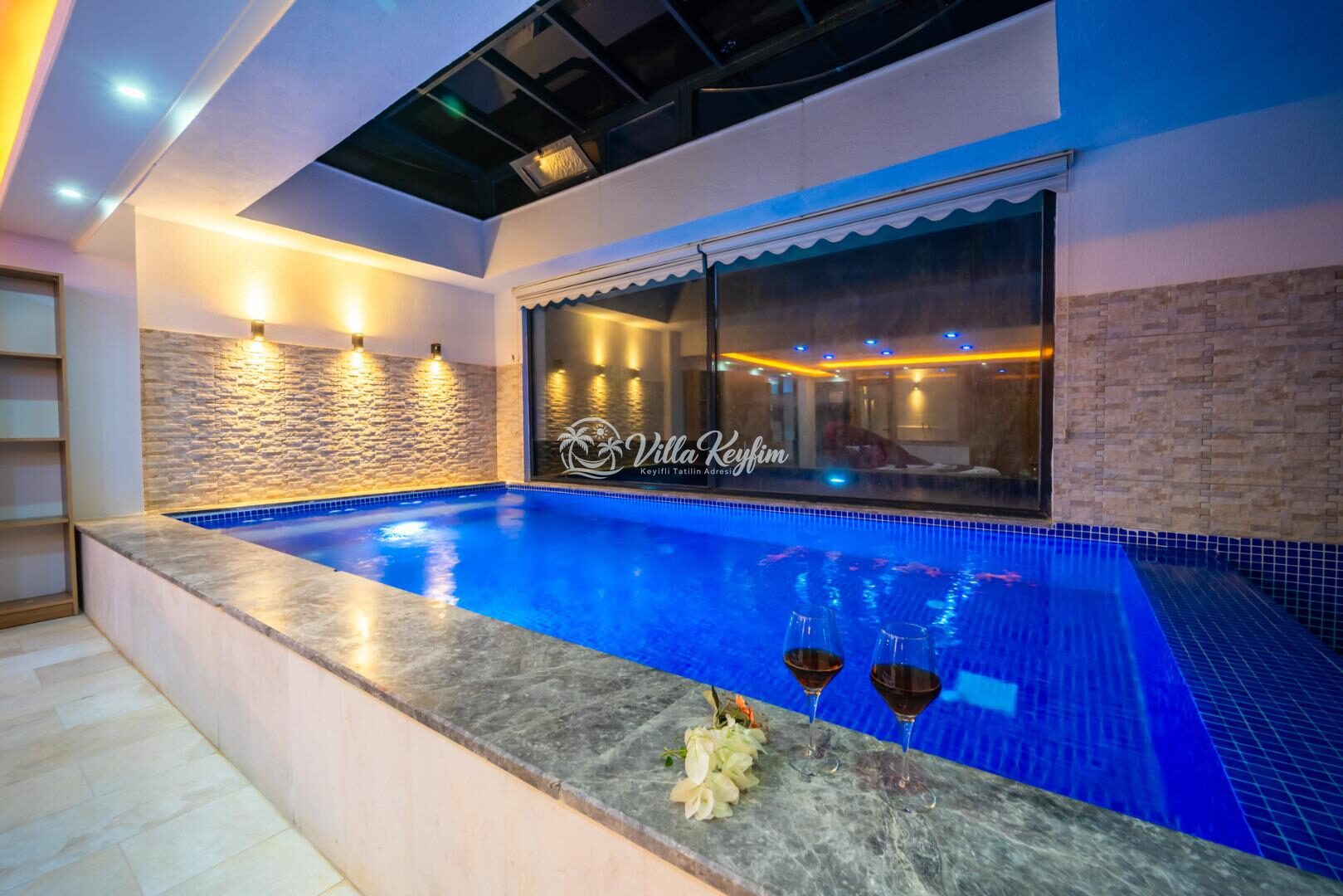 Villa Hyperion — 112