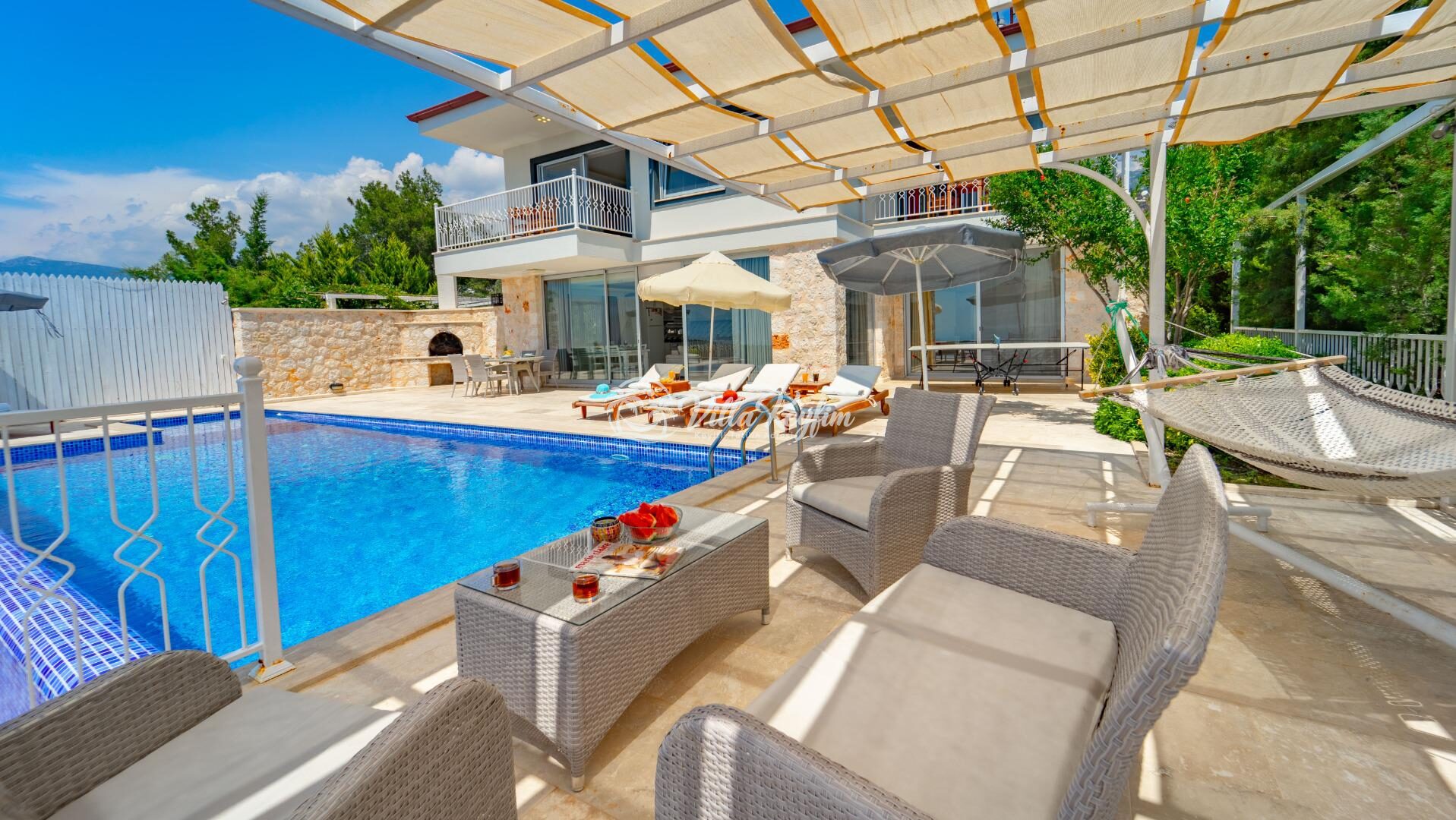 Villa Lina — 8