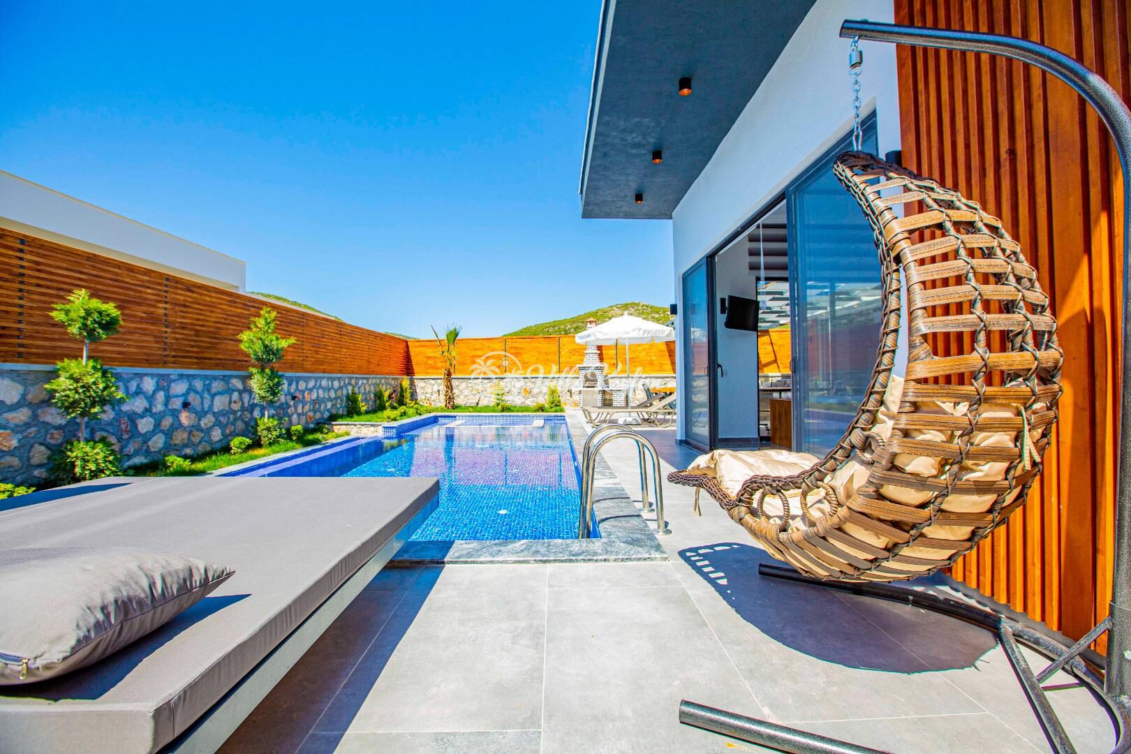Villa Montenegro — 18