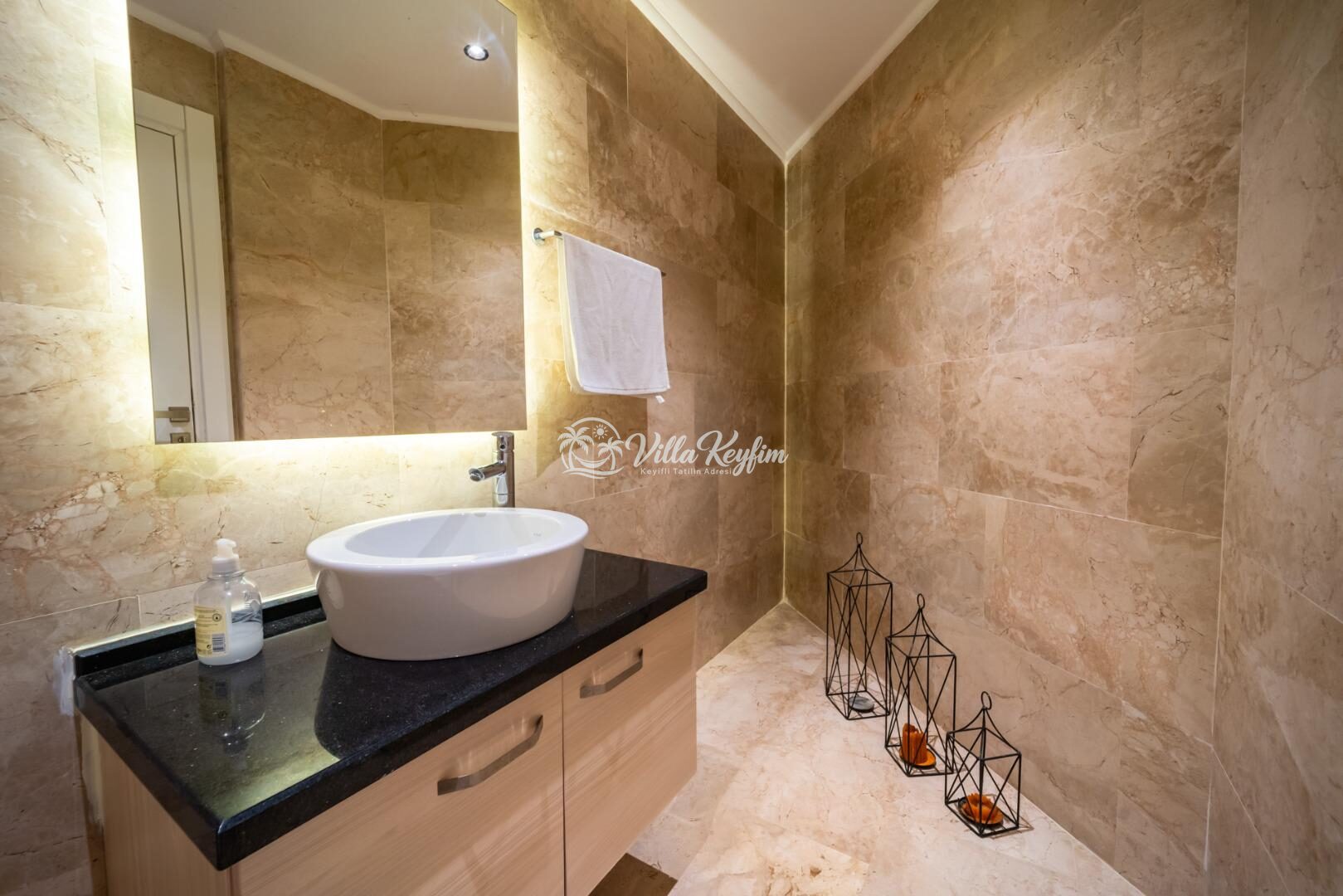 Villa Azde — 94