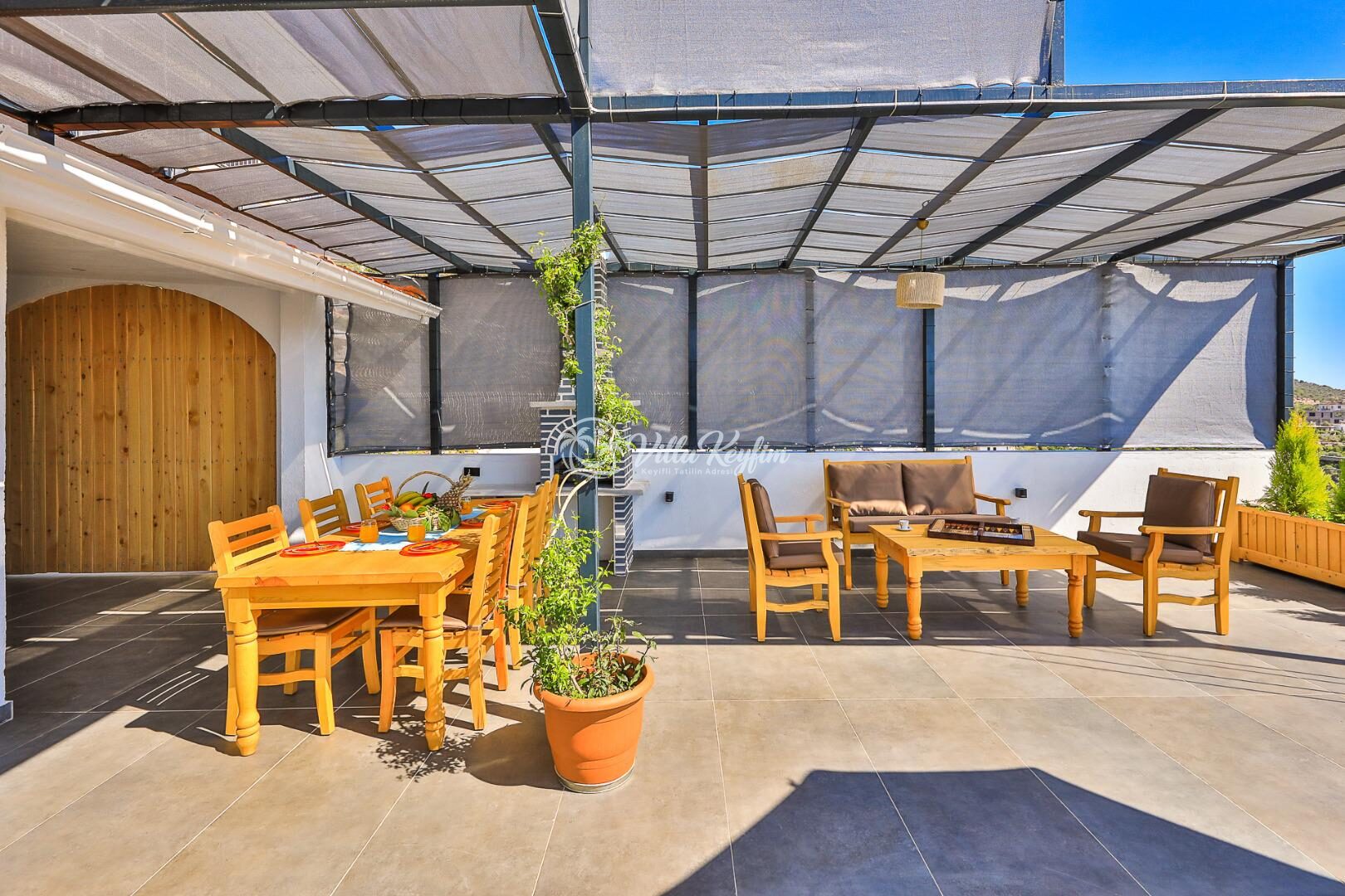 Villa Summery — 5