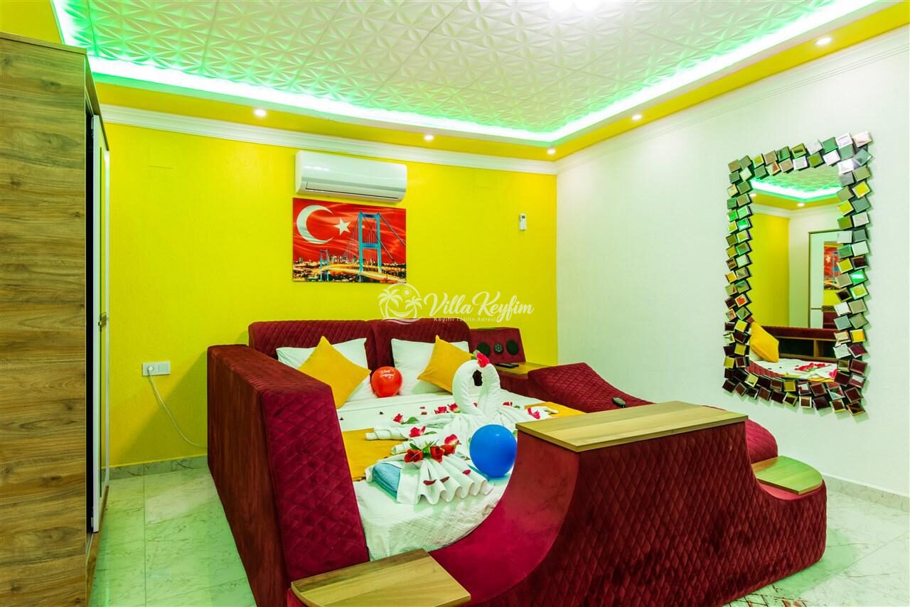 Villa Büşra Üzümlü — 32