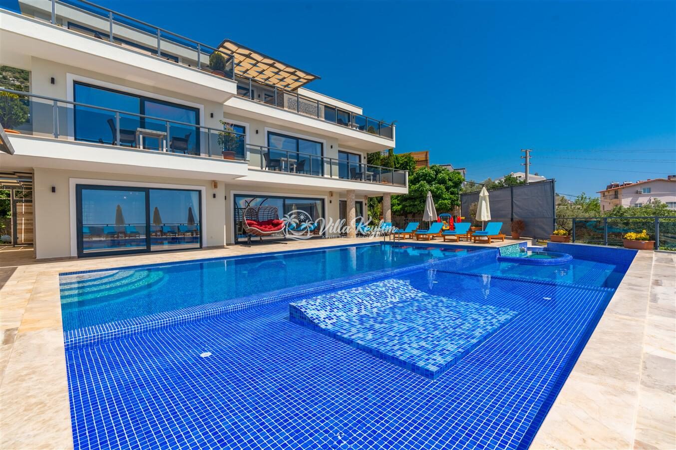 Villa Kral — 11