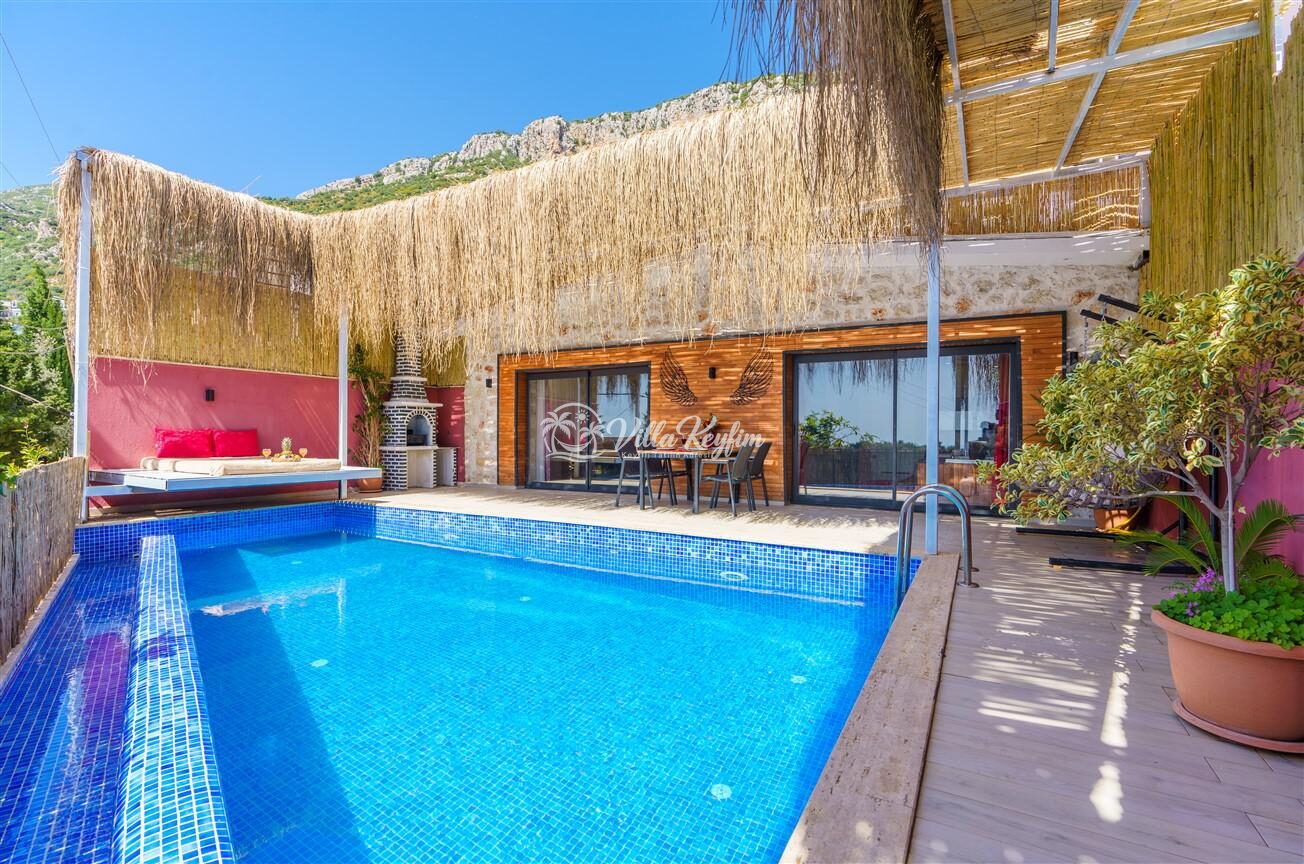 Villa Mira Queen — 1