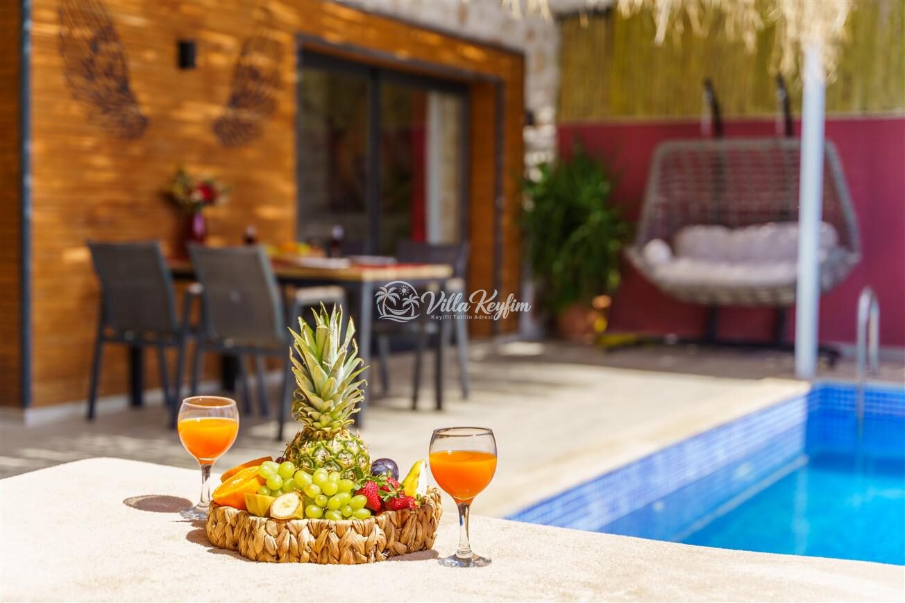 Villa Mira Queen — 18