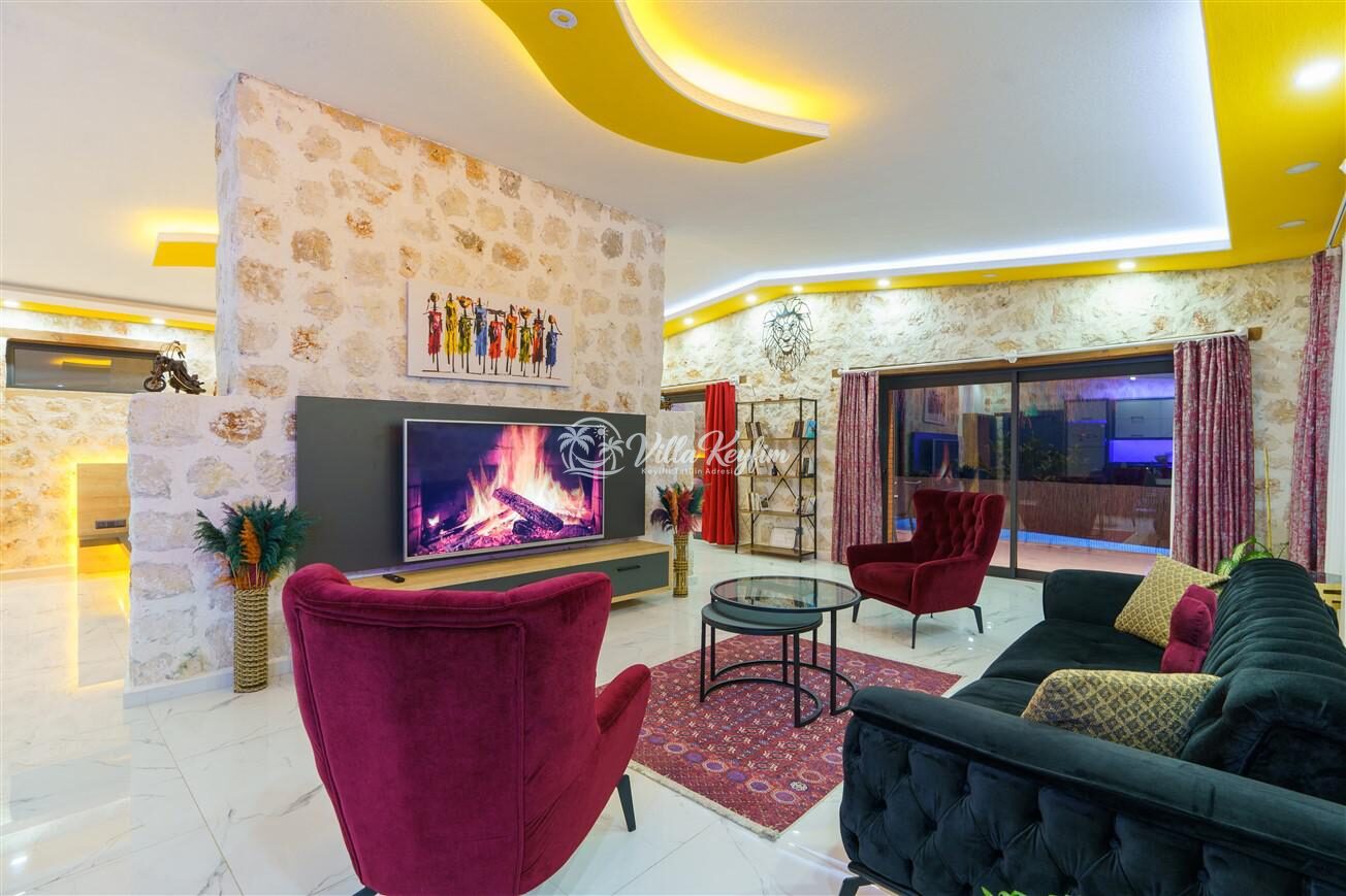 Villa Mira Queen — 36