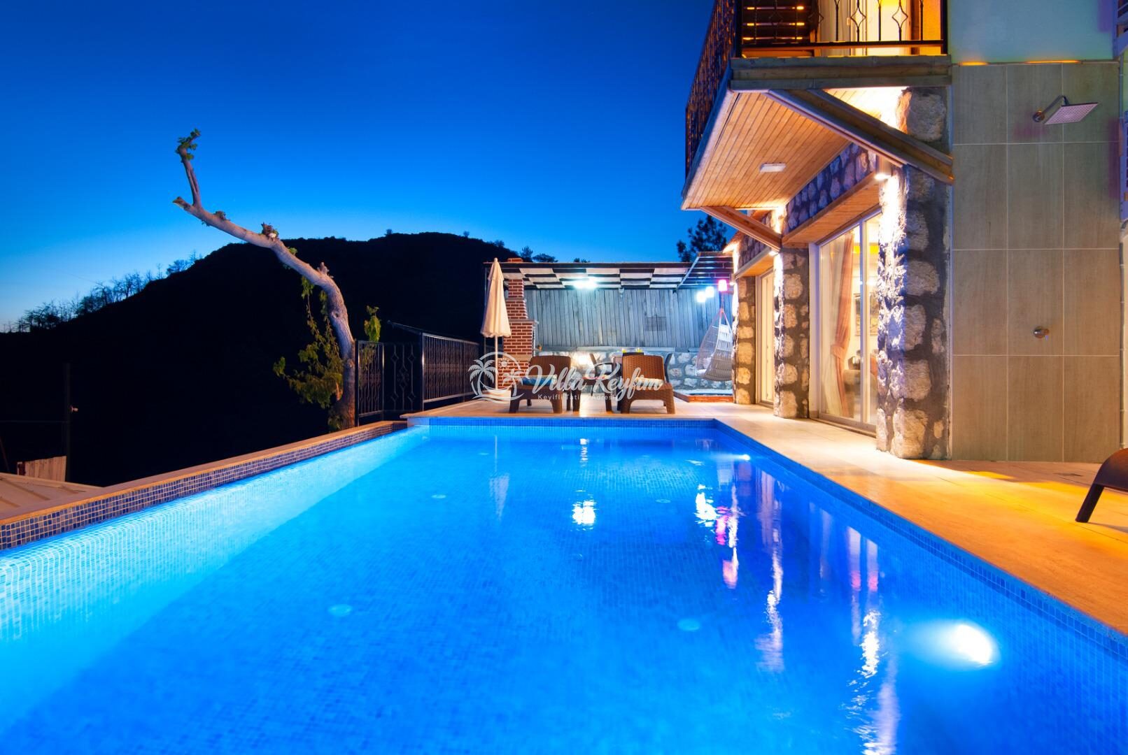 Villa Saten — 42