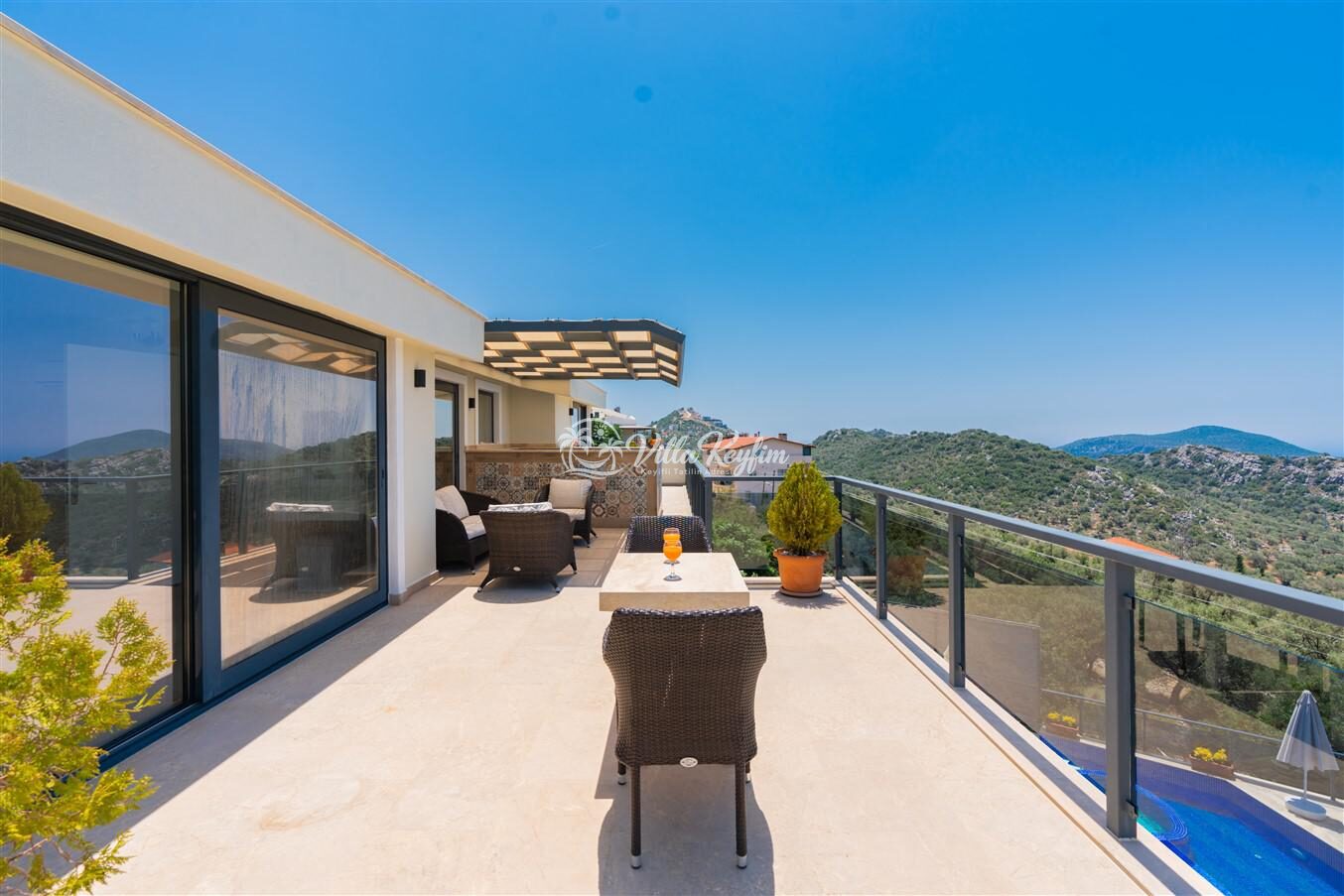 Villa Kral — 33