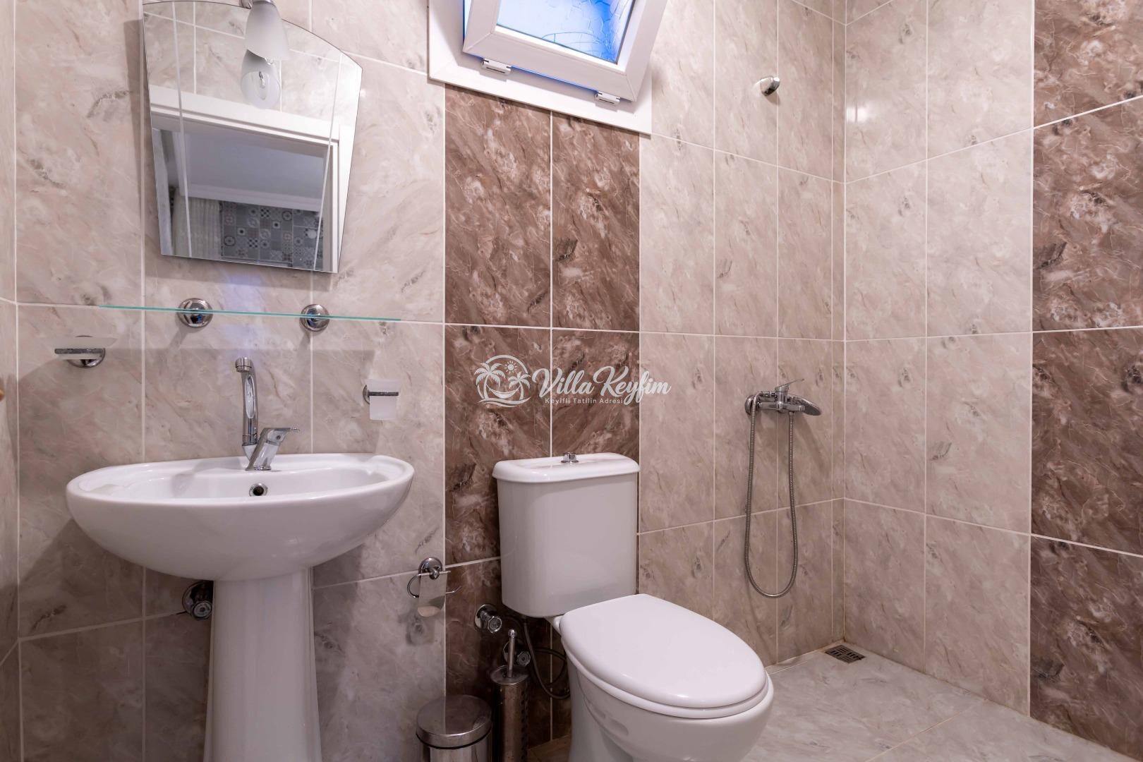 Villa Heves — 56