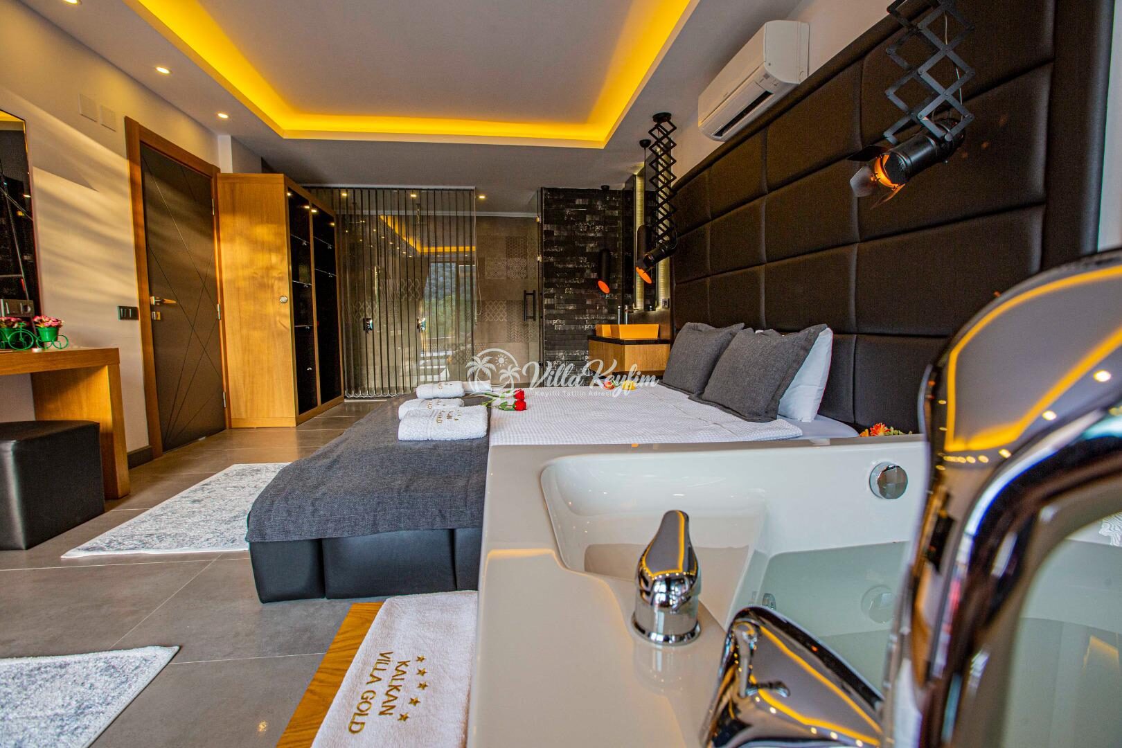 Villa Gold Premium — 25