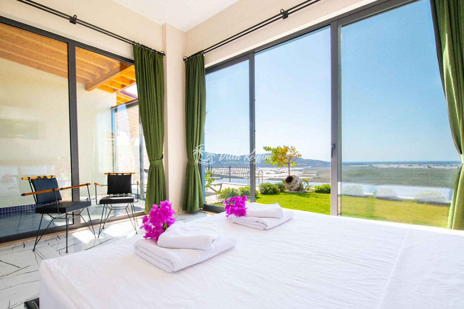 Villa Topaz — 30