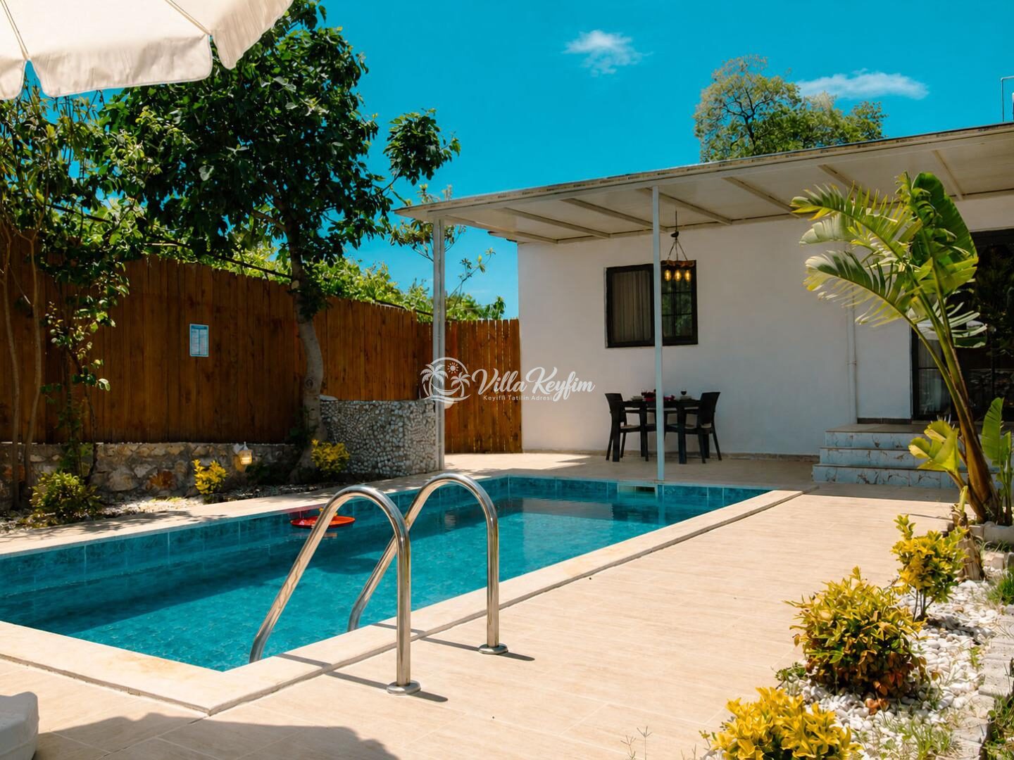 Villa In Love — 12