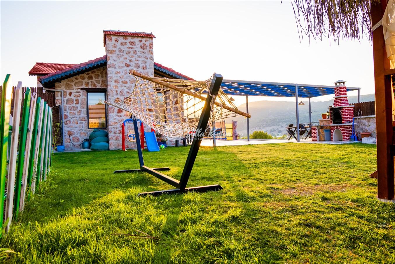 Villa Fiesta — 16