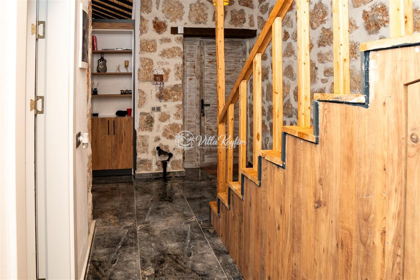 Villa Fiesta — 107