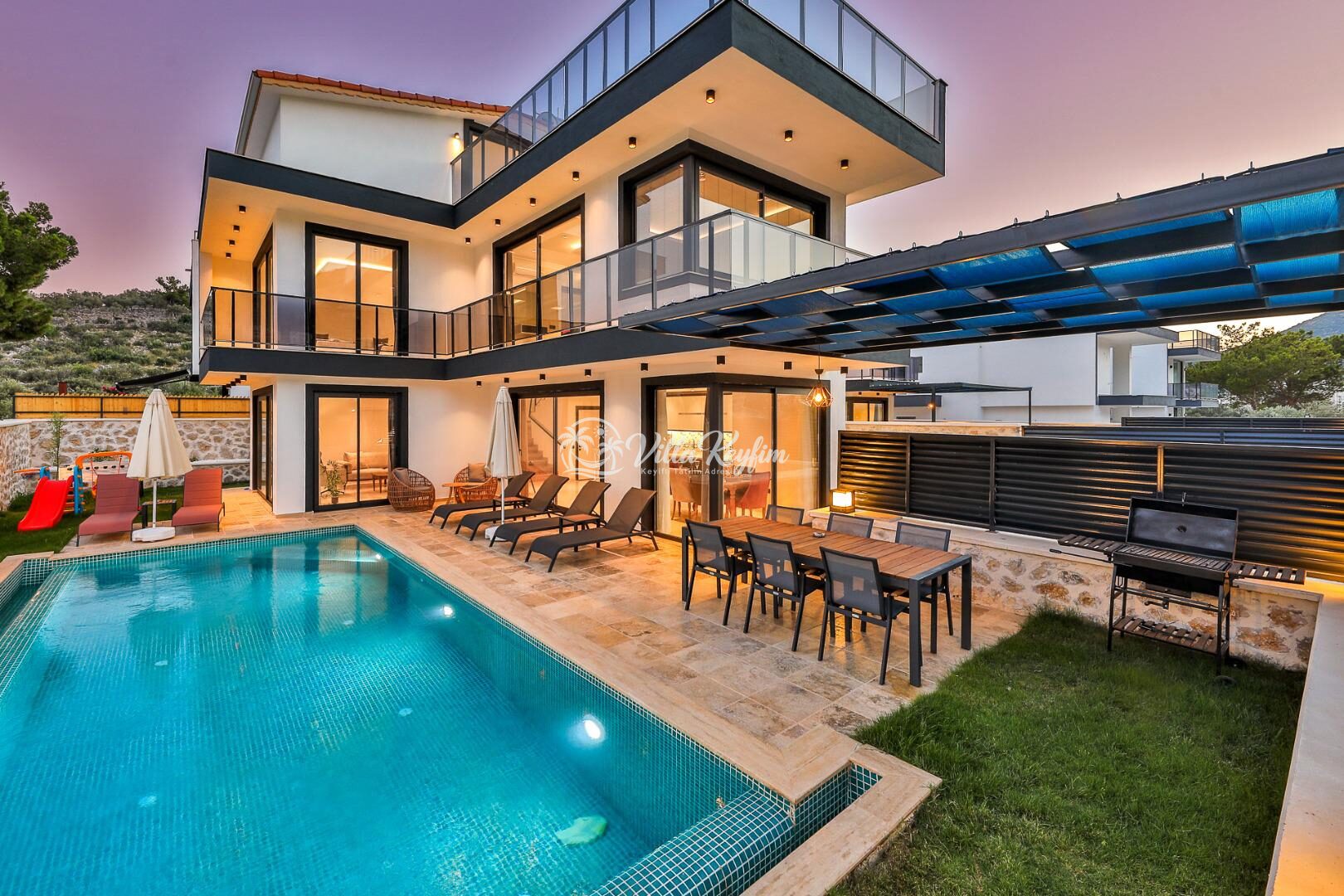Villa Çakıl — 2