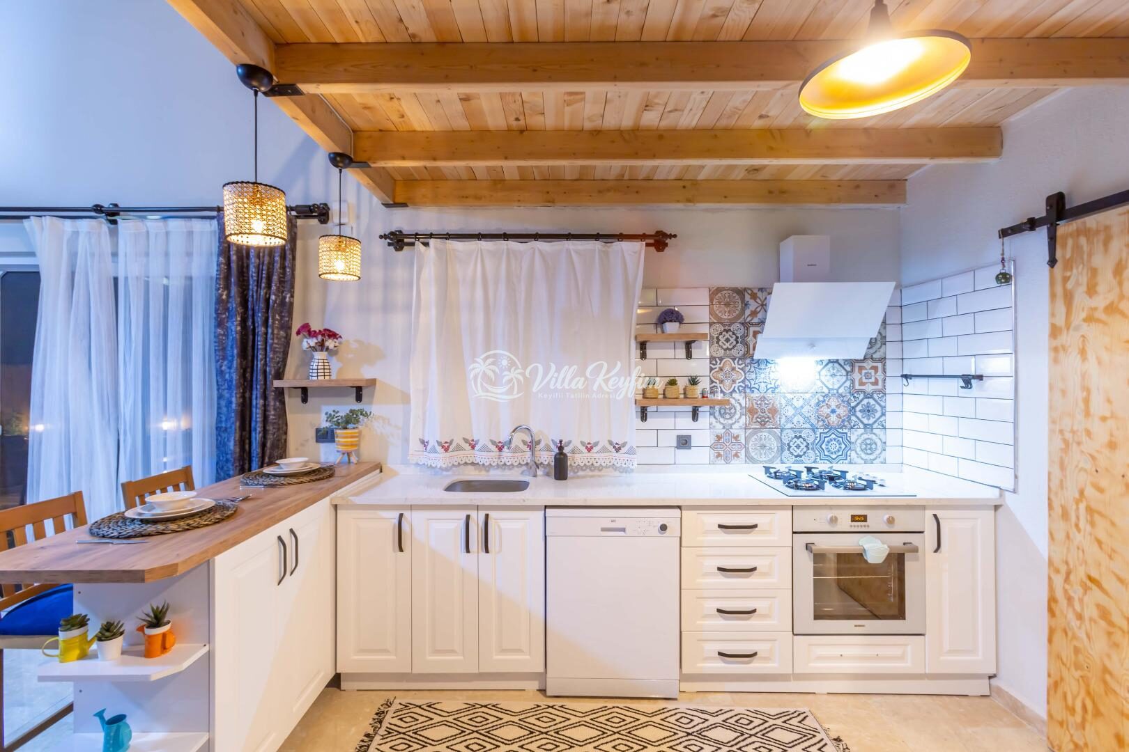 Villa Belis — 51