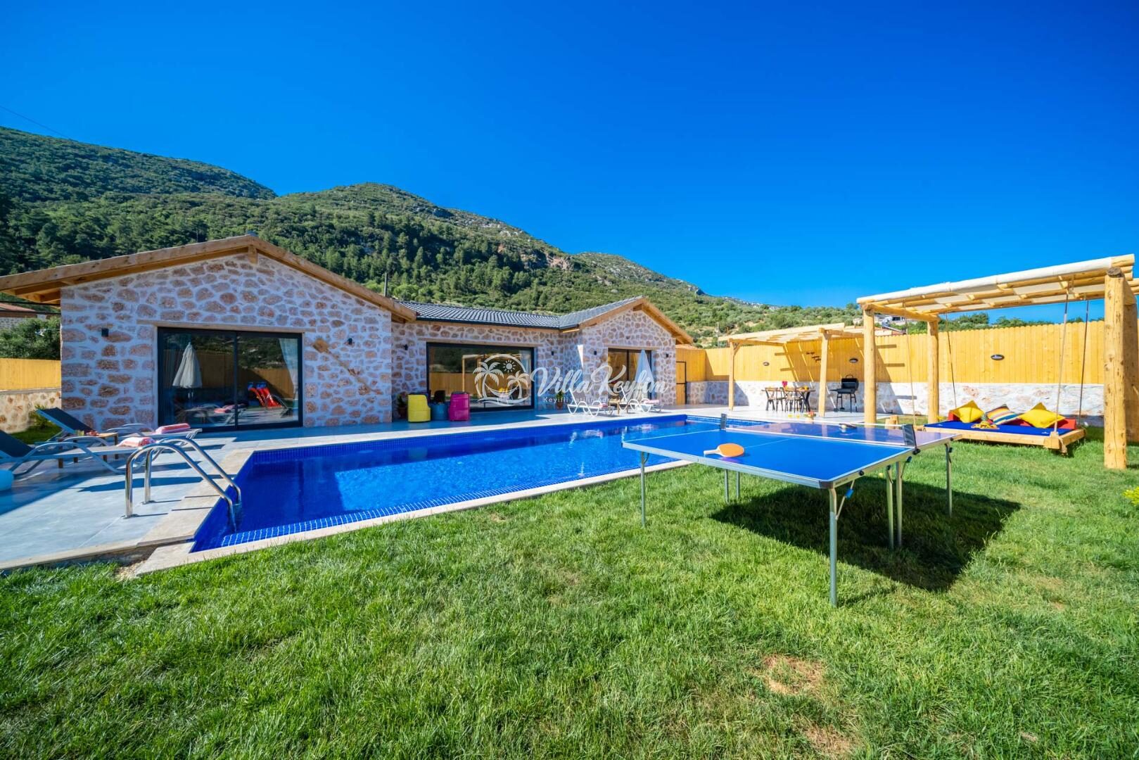 Villa Ediz — 84